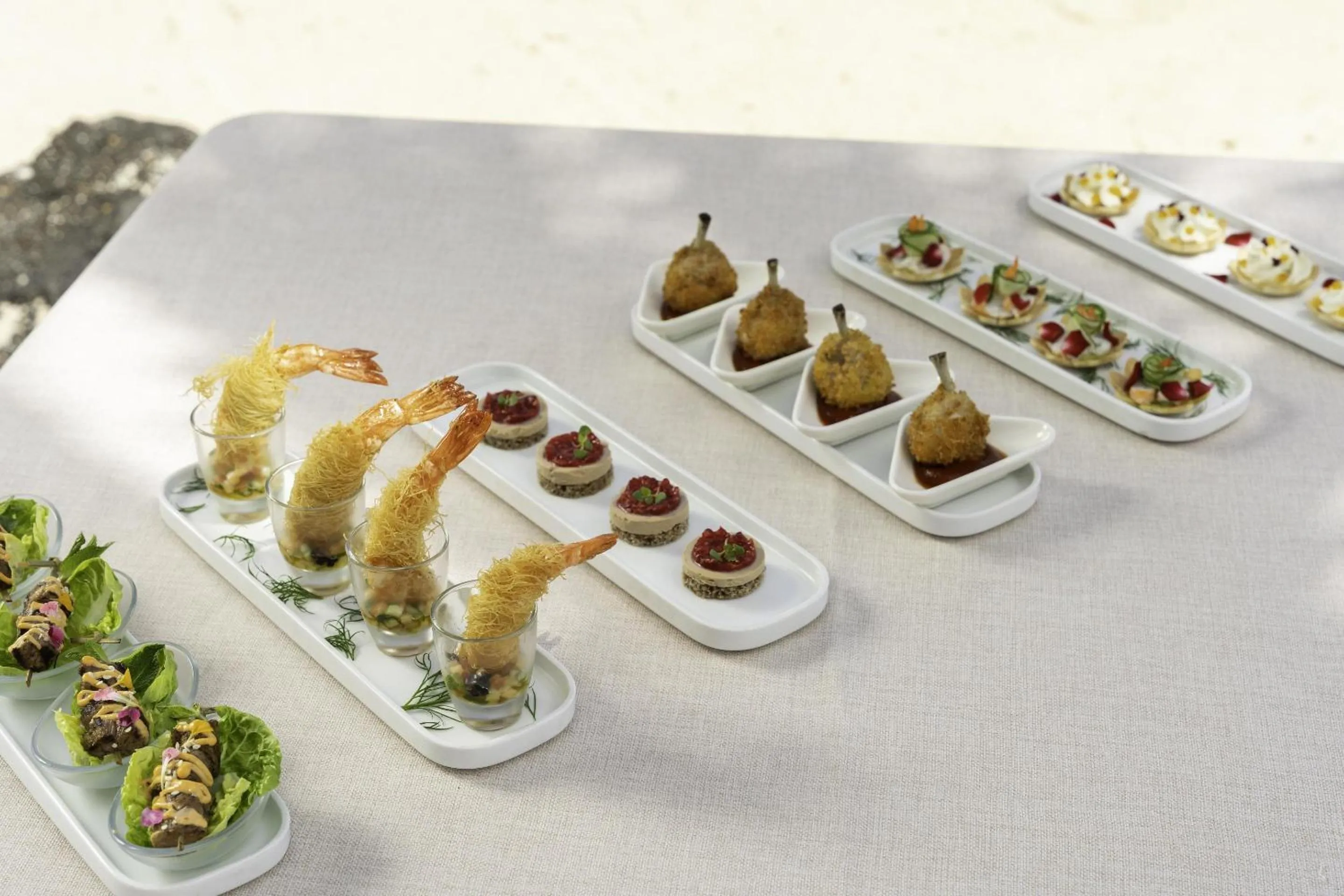 Food and drinks in Royal Palm Beachcomber Luxury