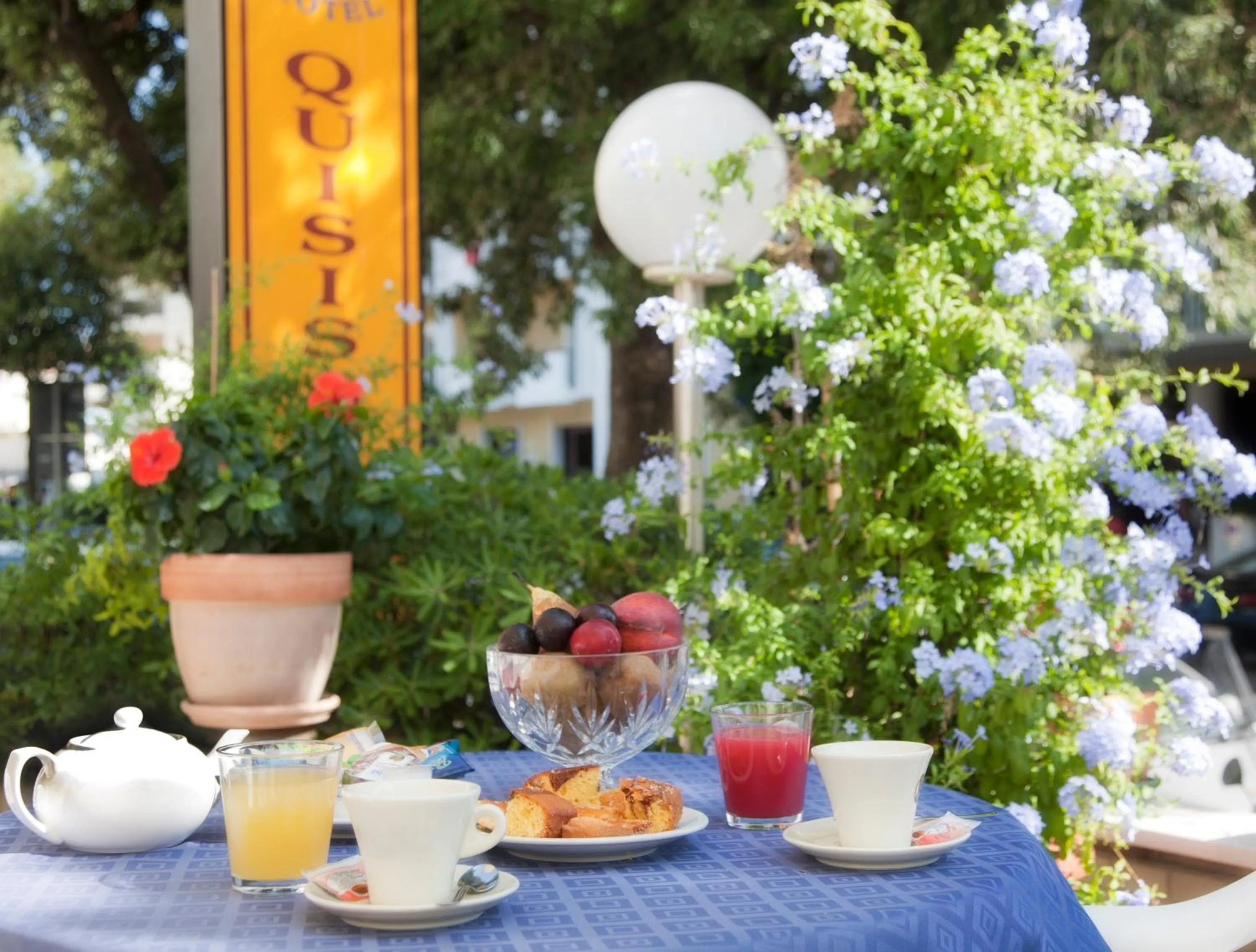 Restaurant/places to eat in Hotel Quisisana