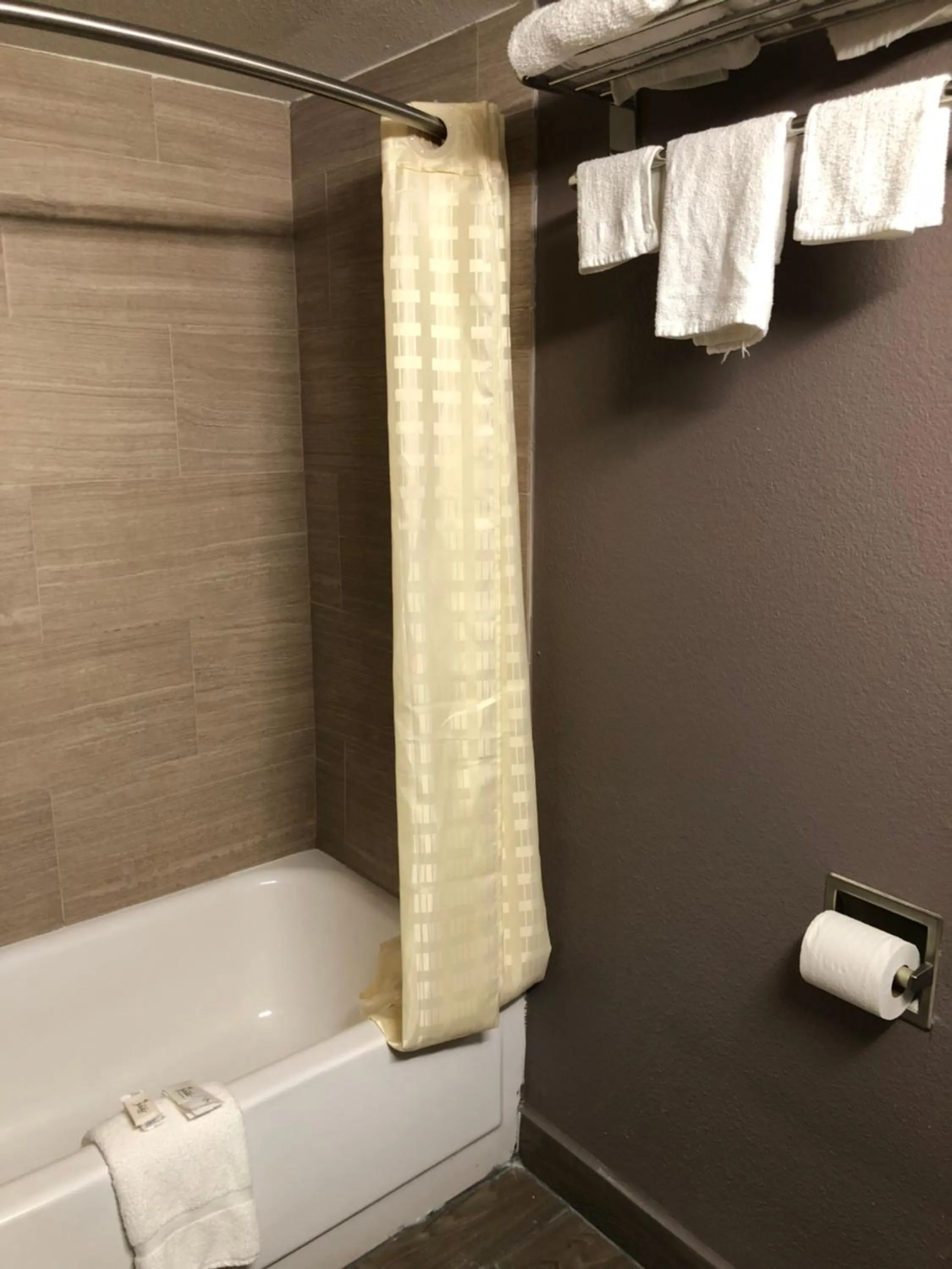 Deluxe Double Room in Economy Inn North Randall