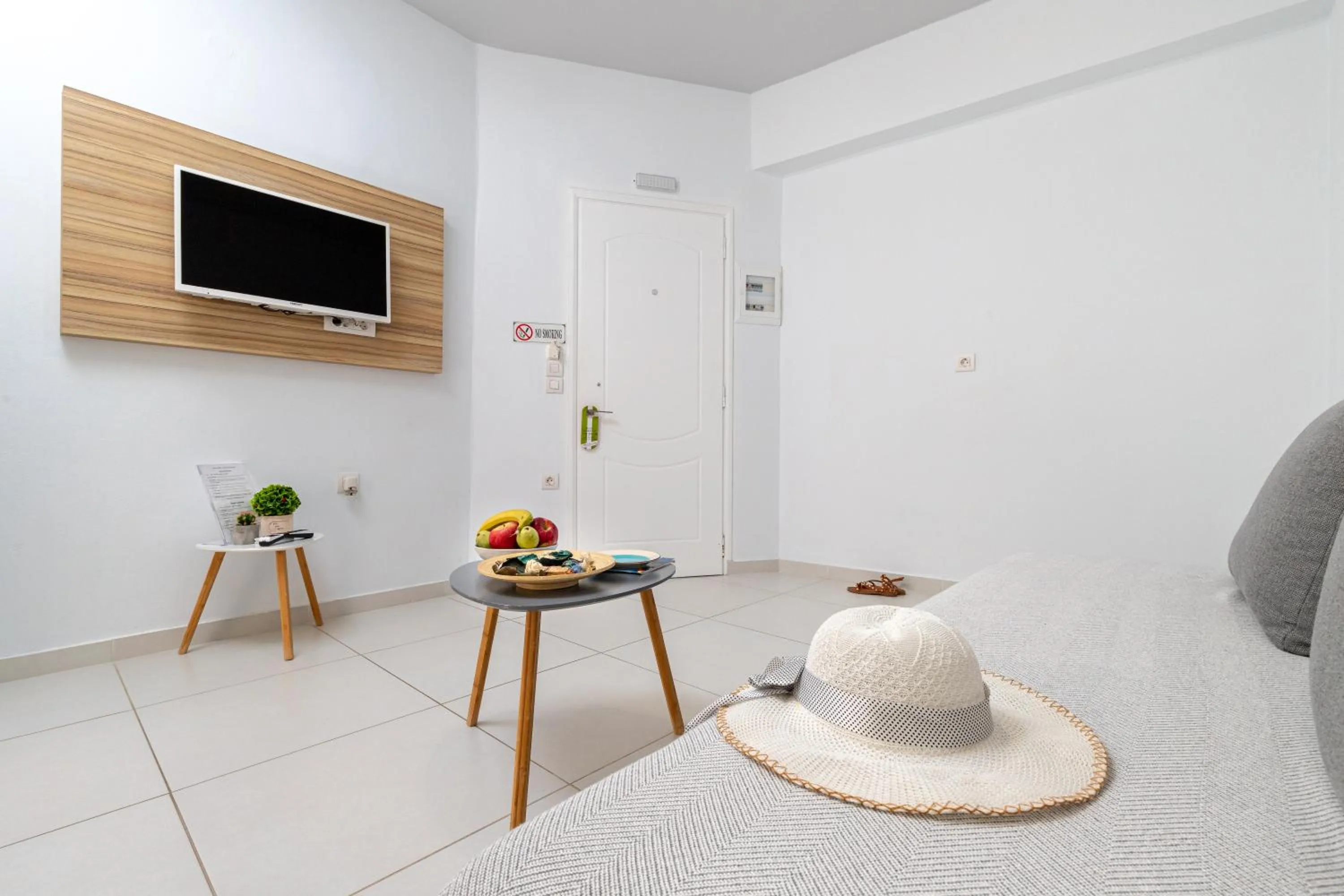 TV and multimedia in Notus Chania Crete