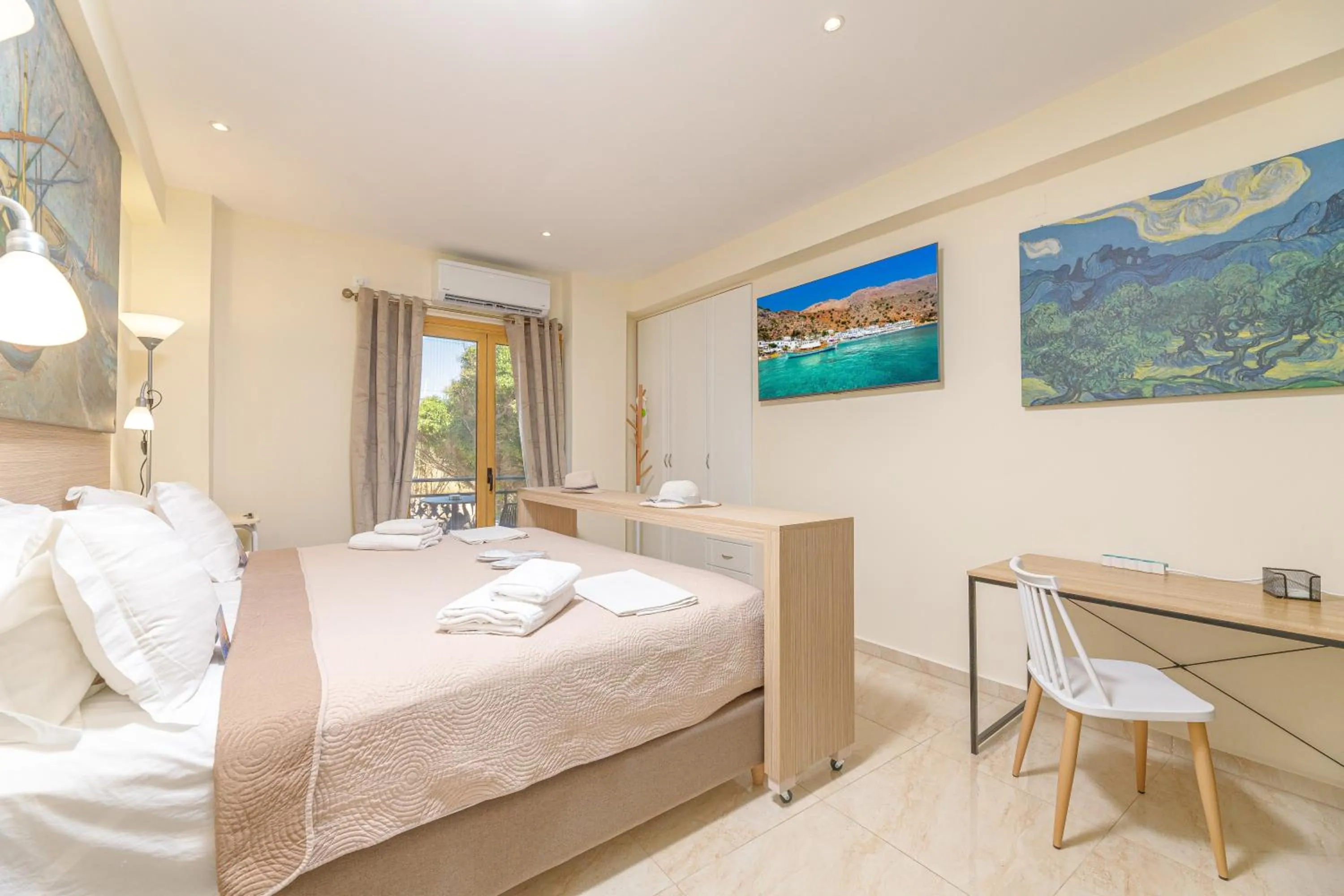 Bedroom, Bed in Notus Chania Crete