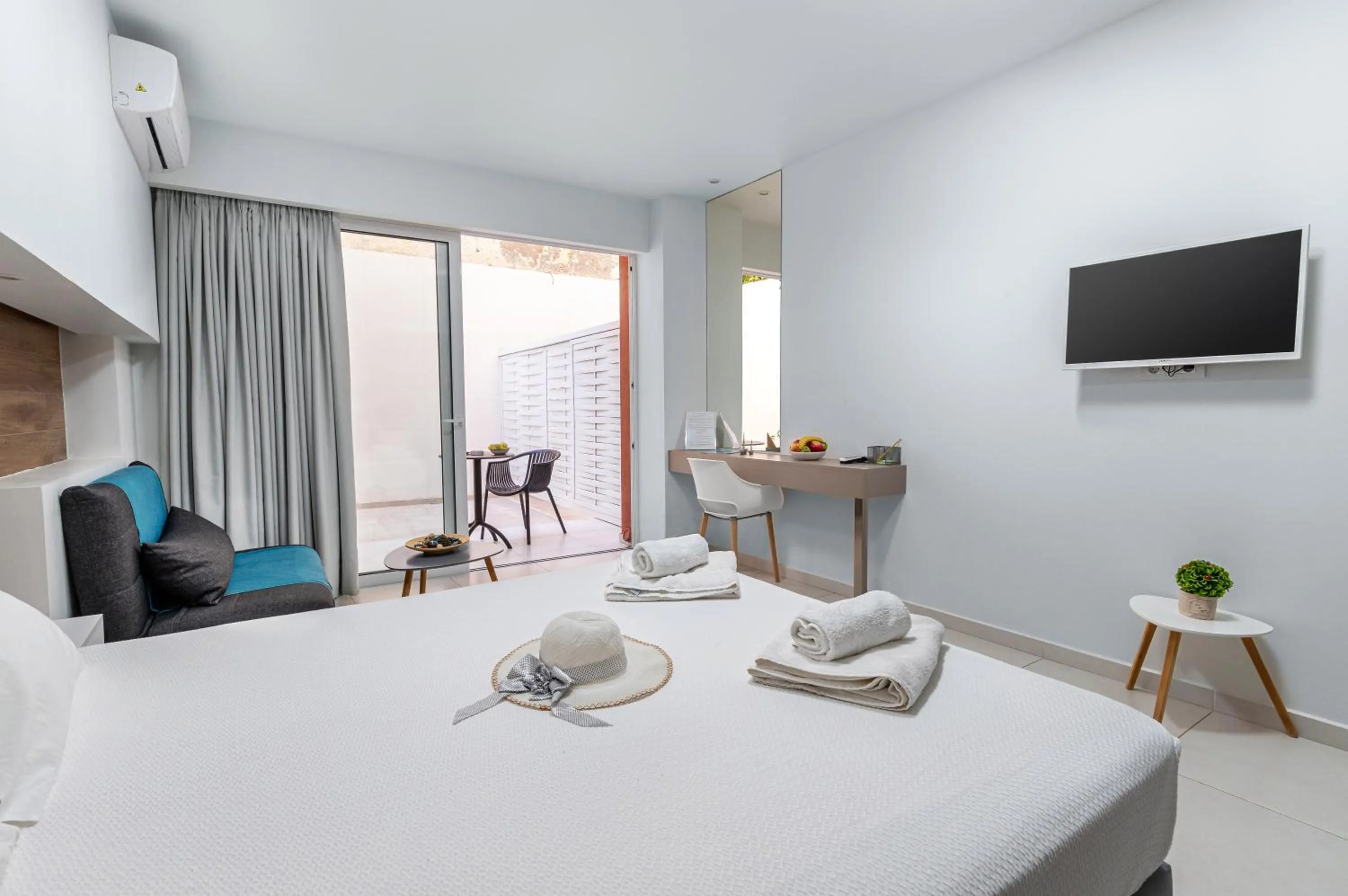 Bedroom, Bed in Notus Chania Crete