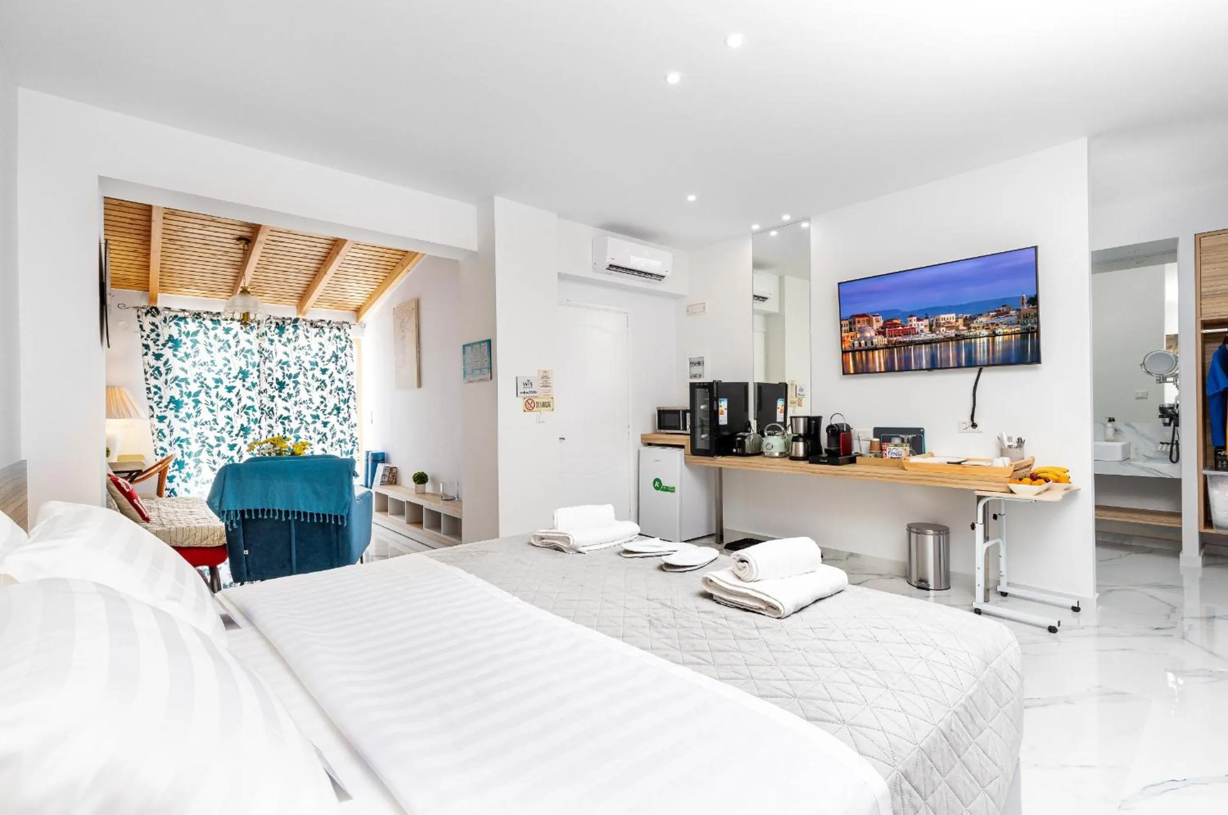 Bedroom, Bed in Notus Chania Crete