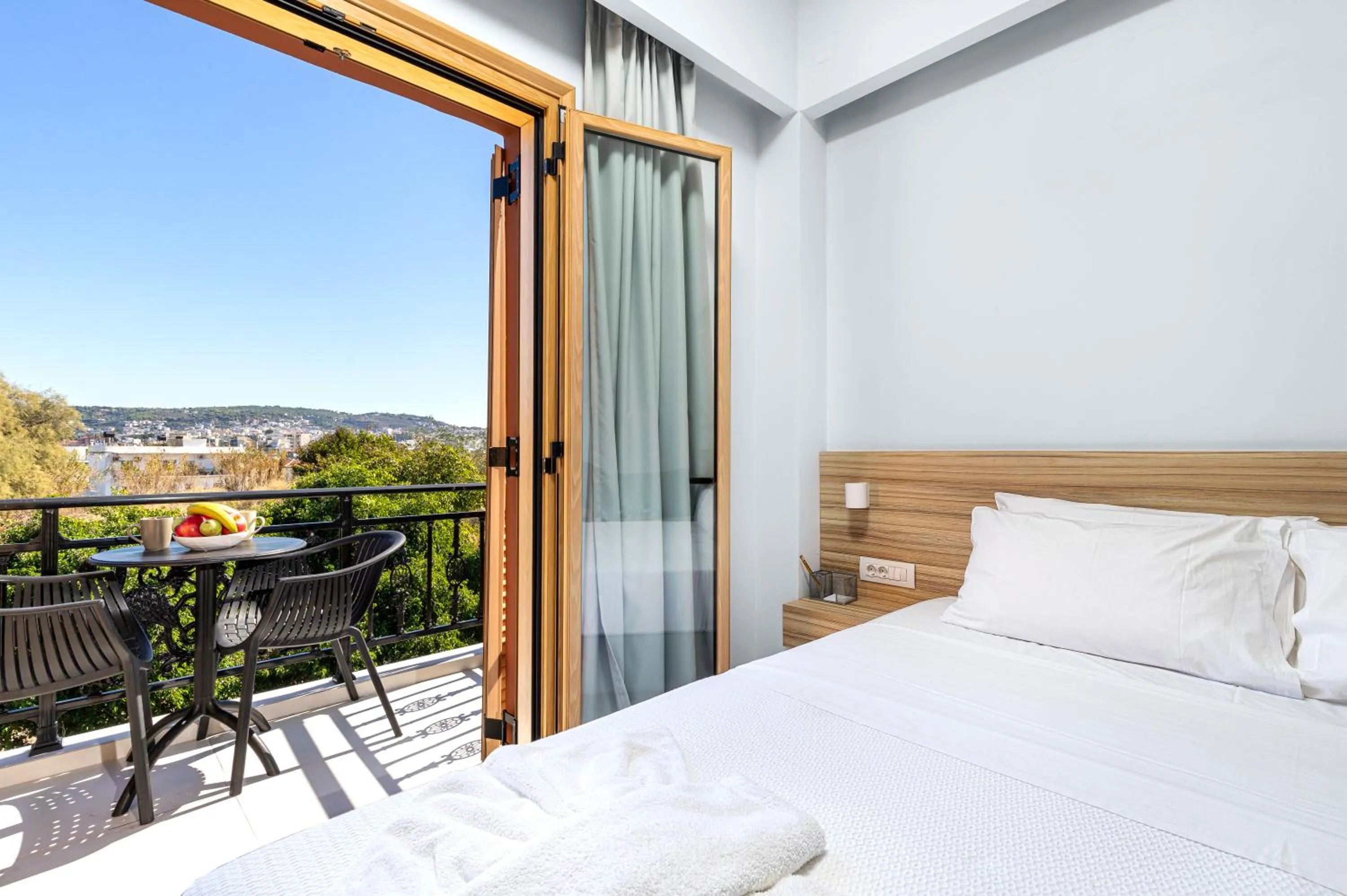 View (from property/room), Bed in Notus Chania Crete