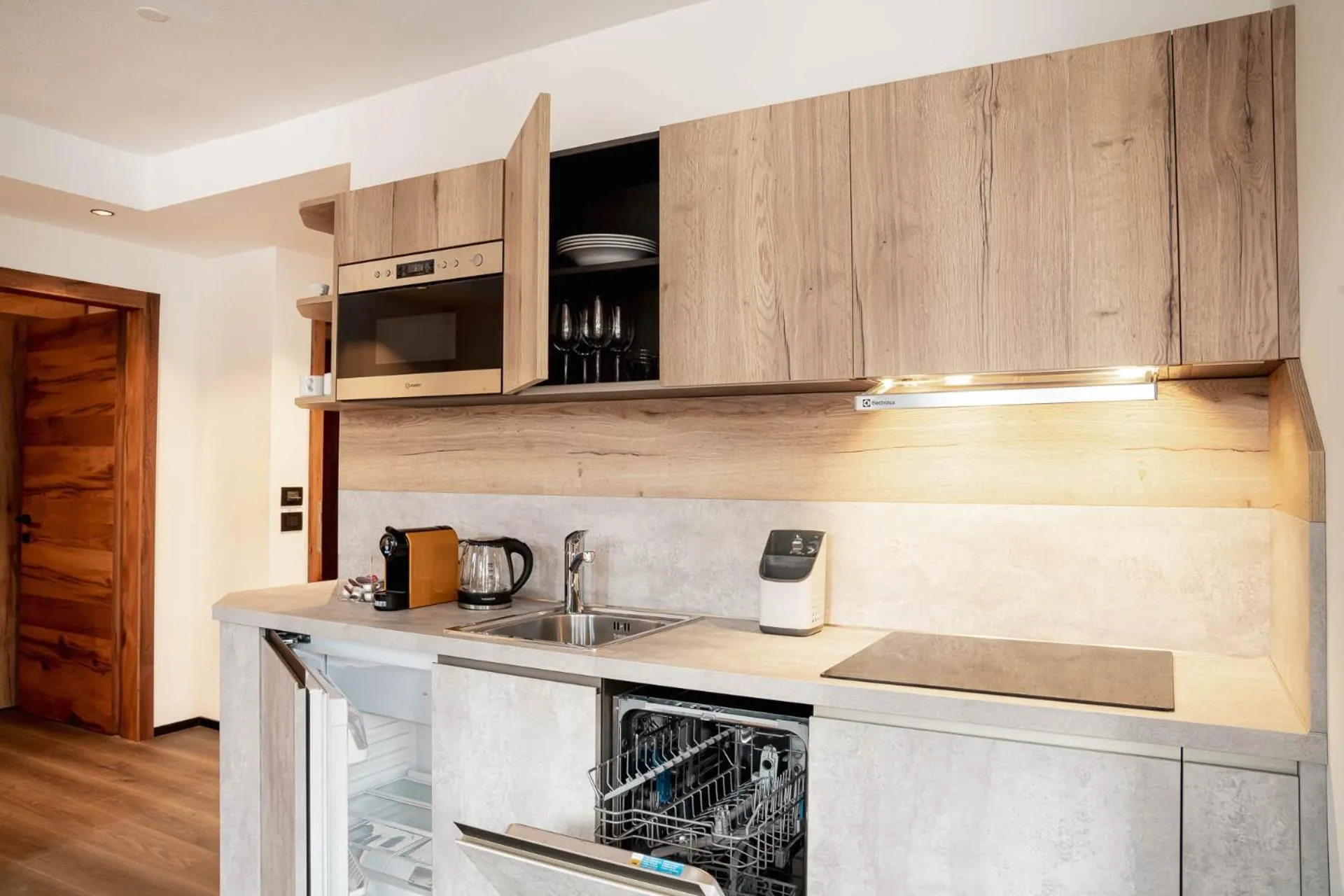 Kitchen or kitchenette in Hotel Chalet Sas Morin