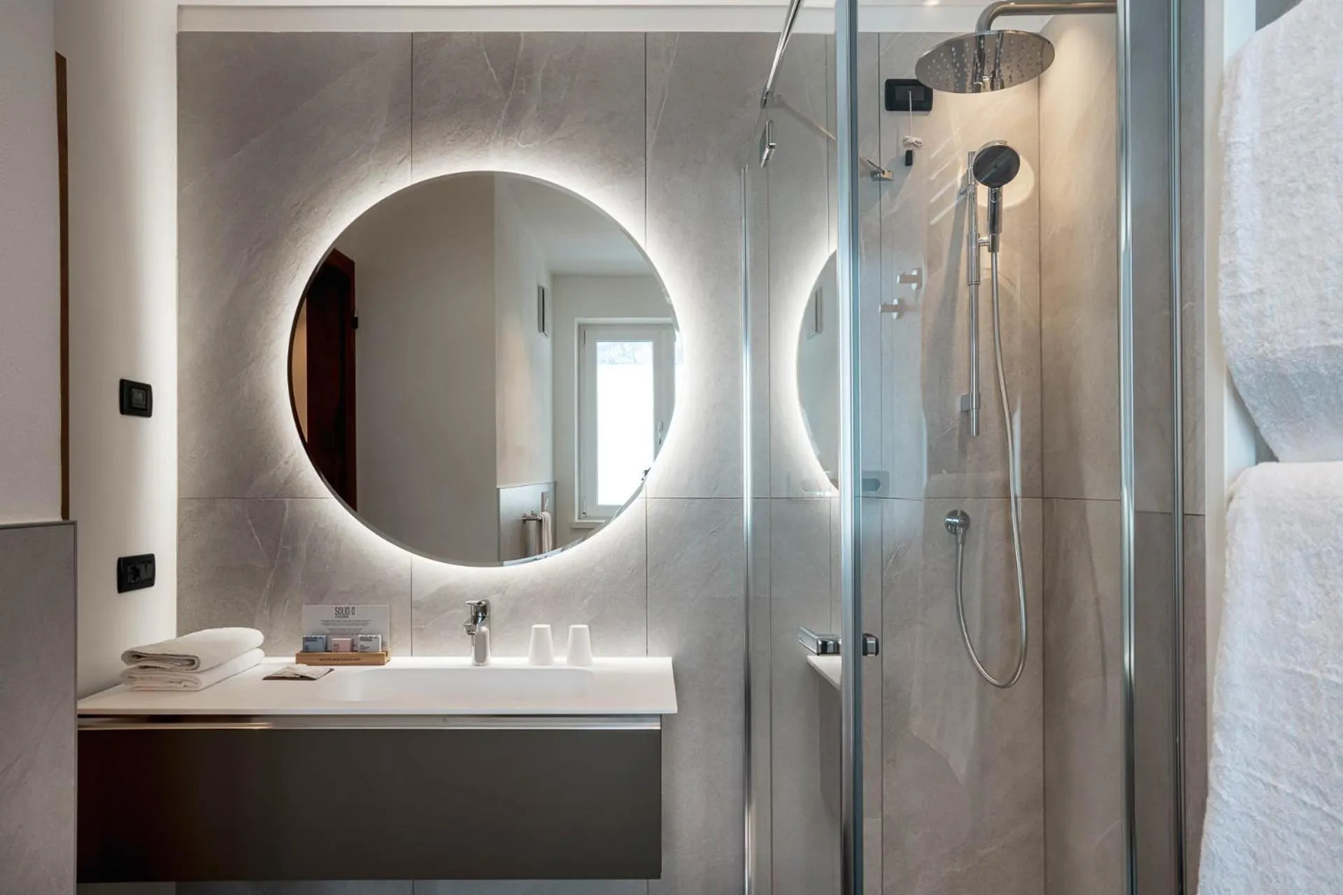 Bathroom in Hotel Chalet Sas Morin