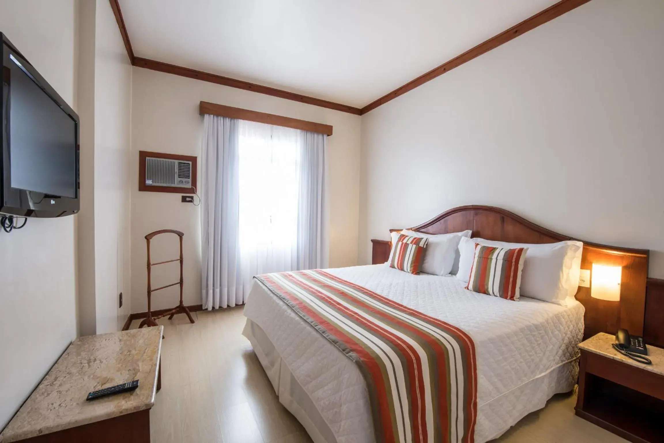 Suite - single occupancy in Hotel Carlton Plaza Suite - single occupancy in Hotel Carlton Plaza