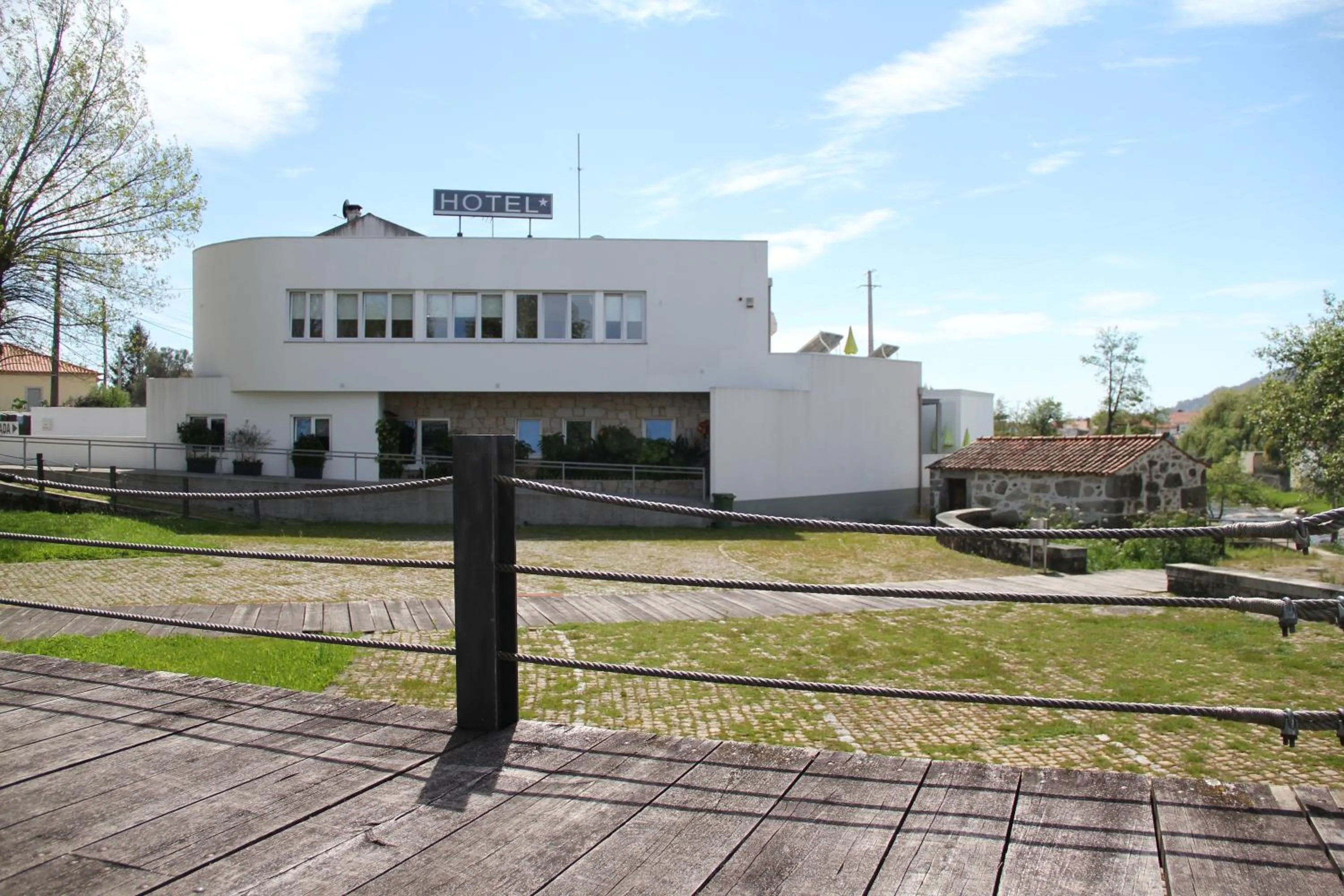 Facade/entrance in Hotel A Ponte