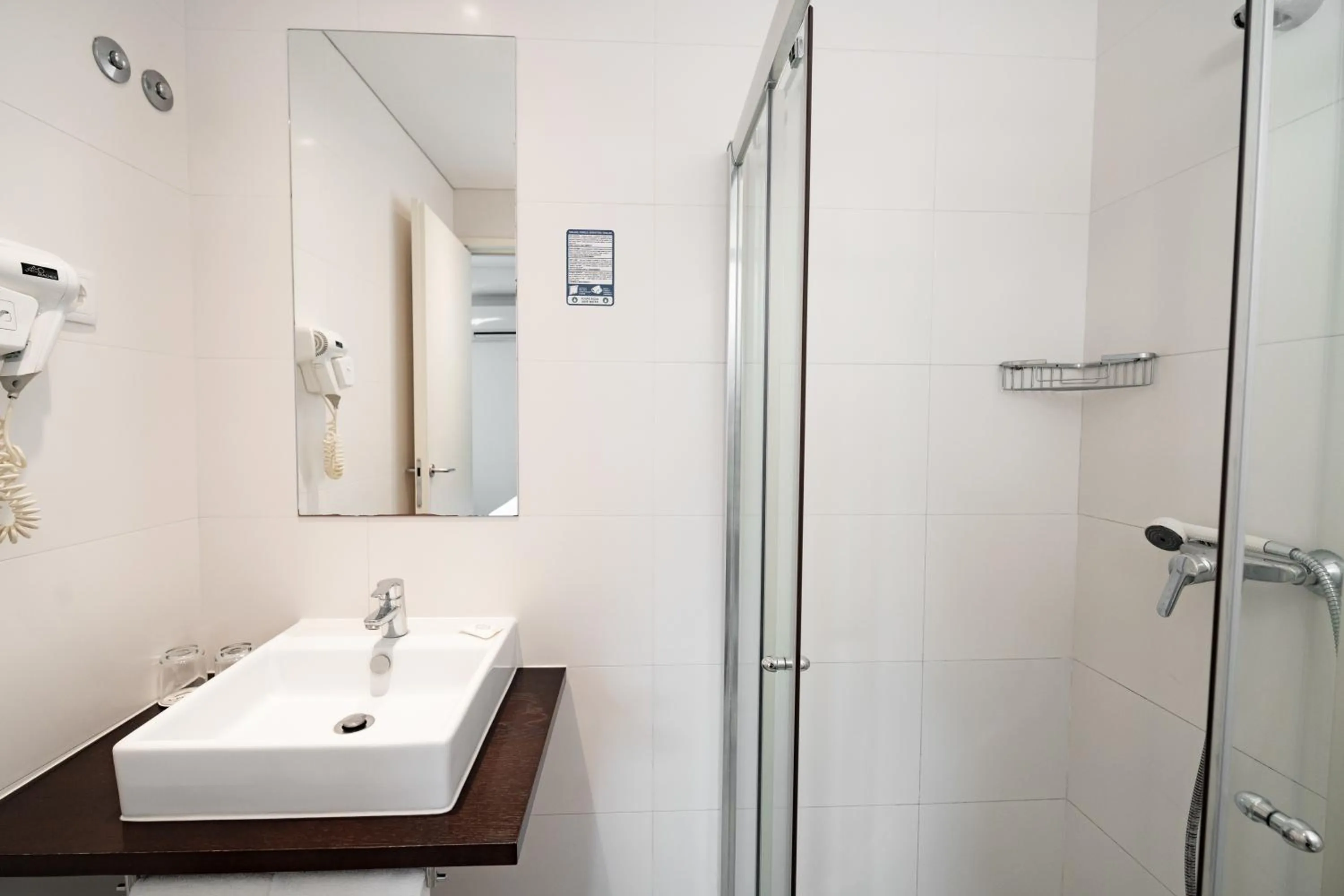 Bathroom in Hotel A Ponte