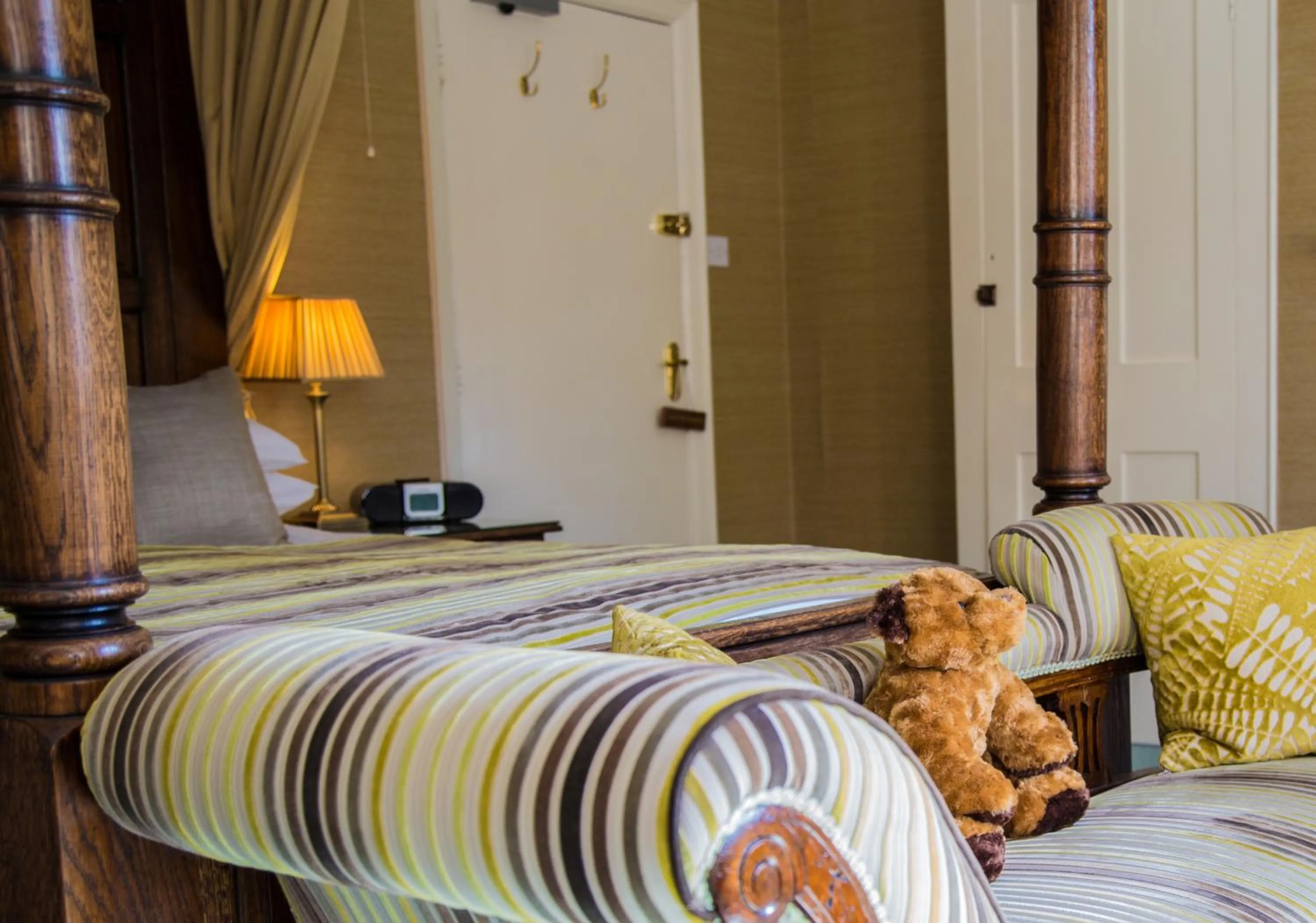 Bed in Dales Country House Hotel