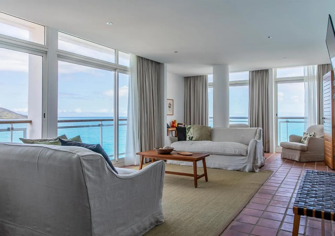 Photo of the whole room in Langley Resort Fort Royal