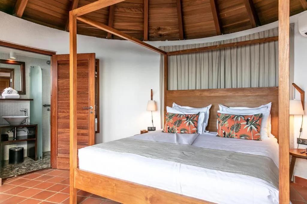 Photo of the whole room, Bed in Langley Resort Fort Royal