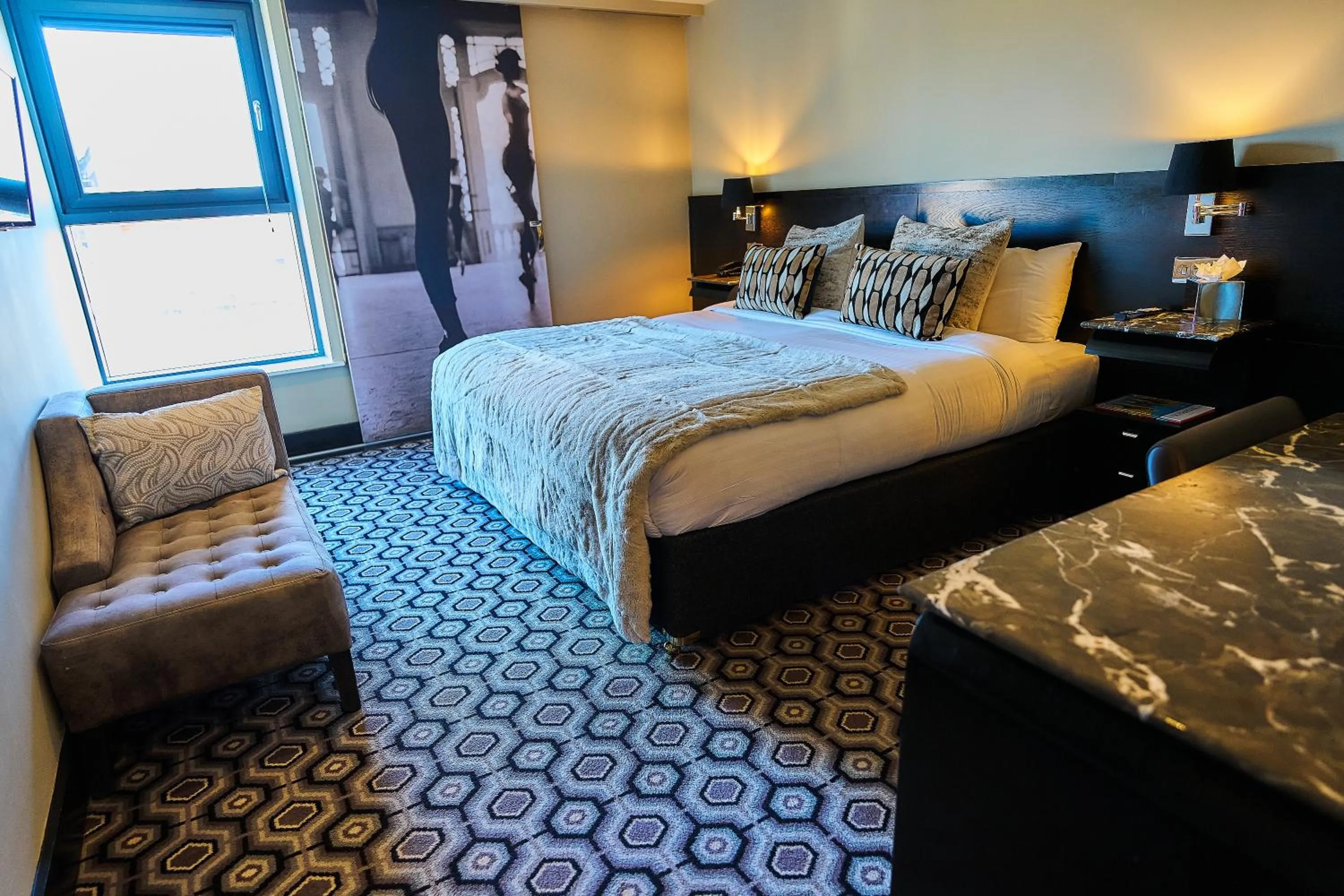 Bedroom, Bed in The Vincent Hotel