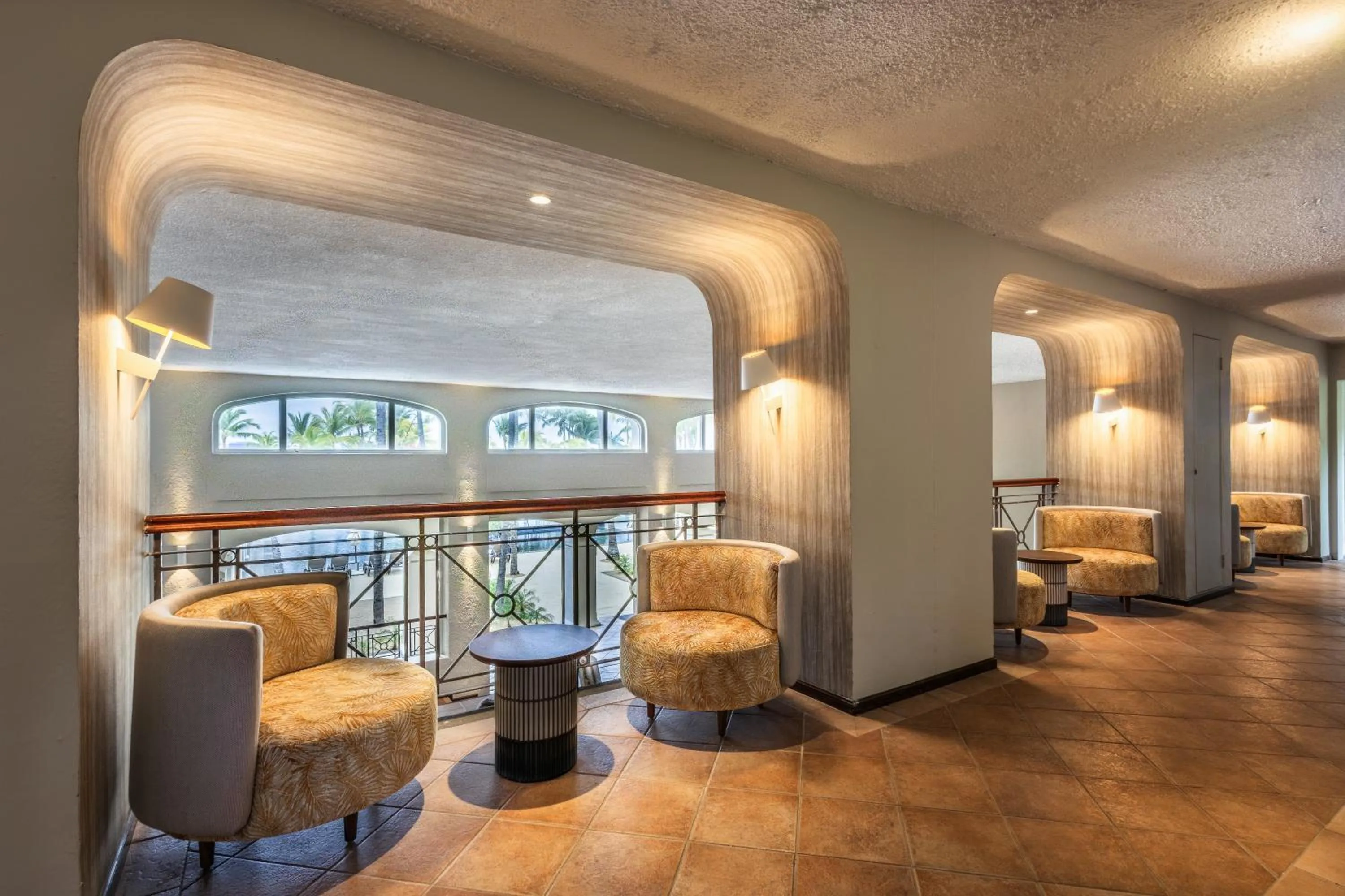 Lobby or reception in Mauricia Beachcomber Resort & Spa