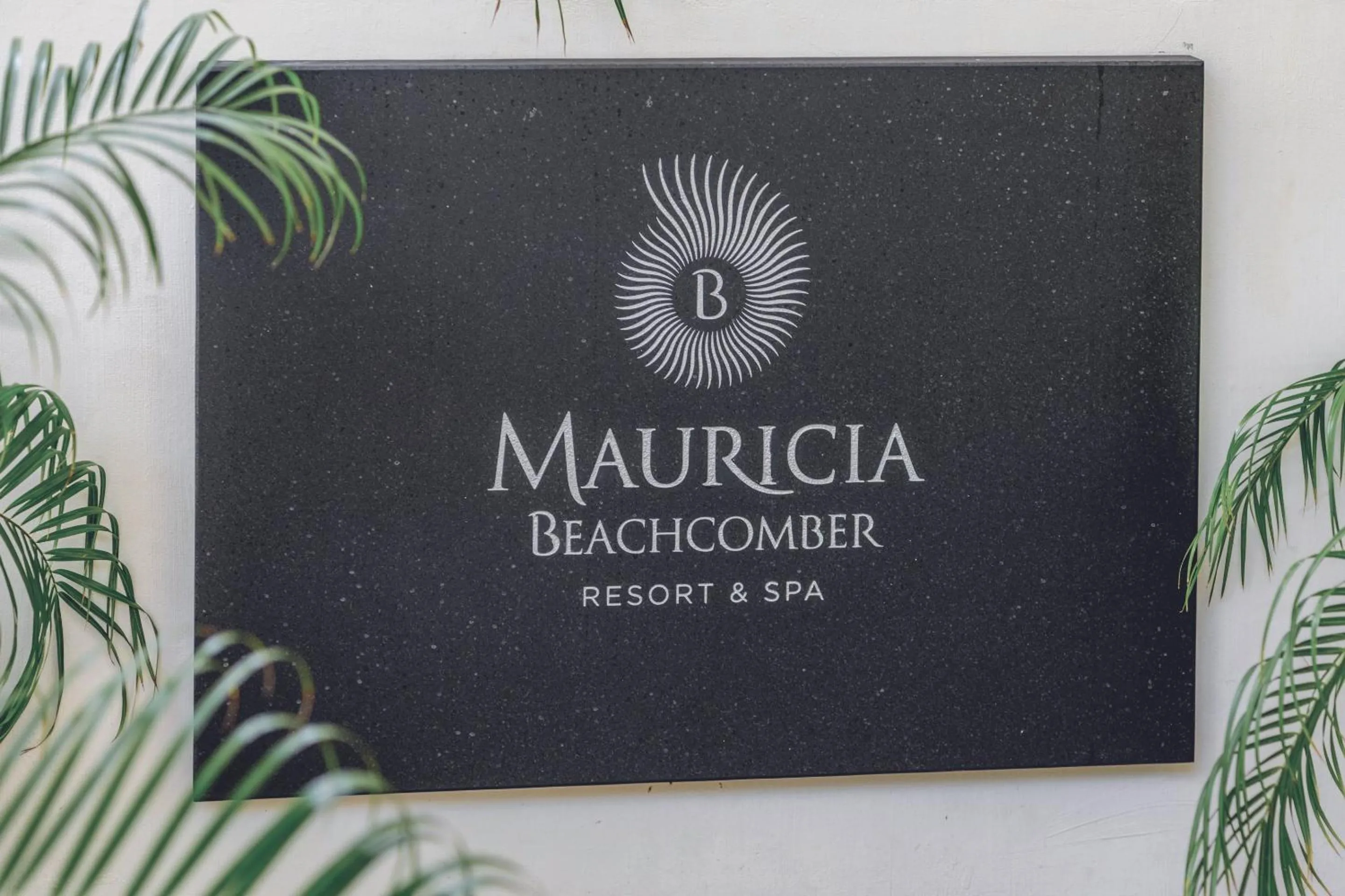 Property building in Mauricia Beachcomber Resort & Spa