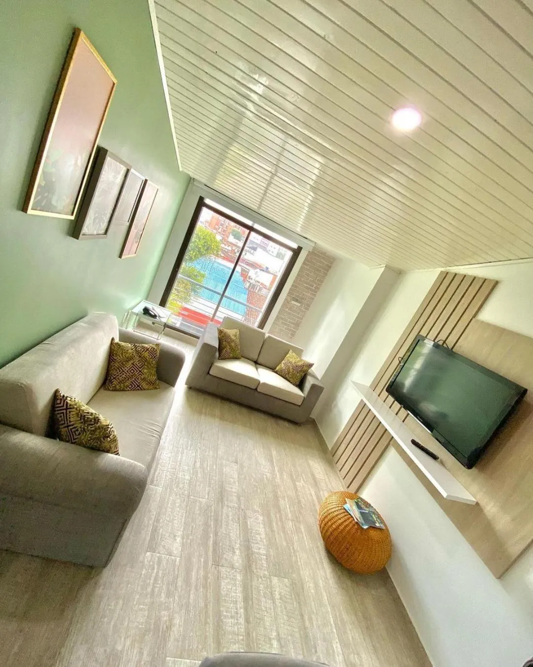 Communal lounge/ TV room in Hotel Buena Vista