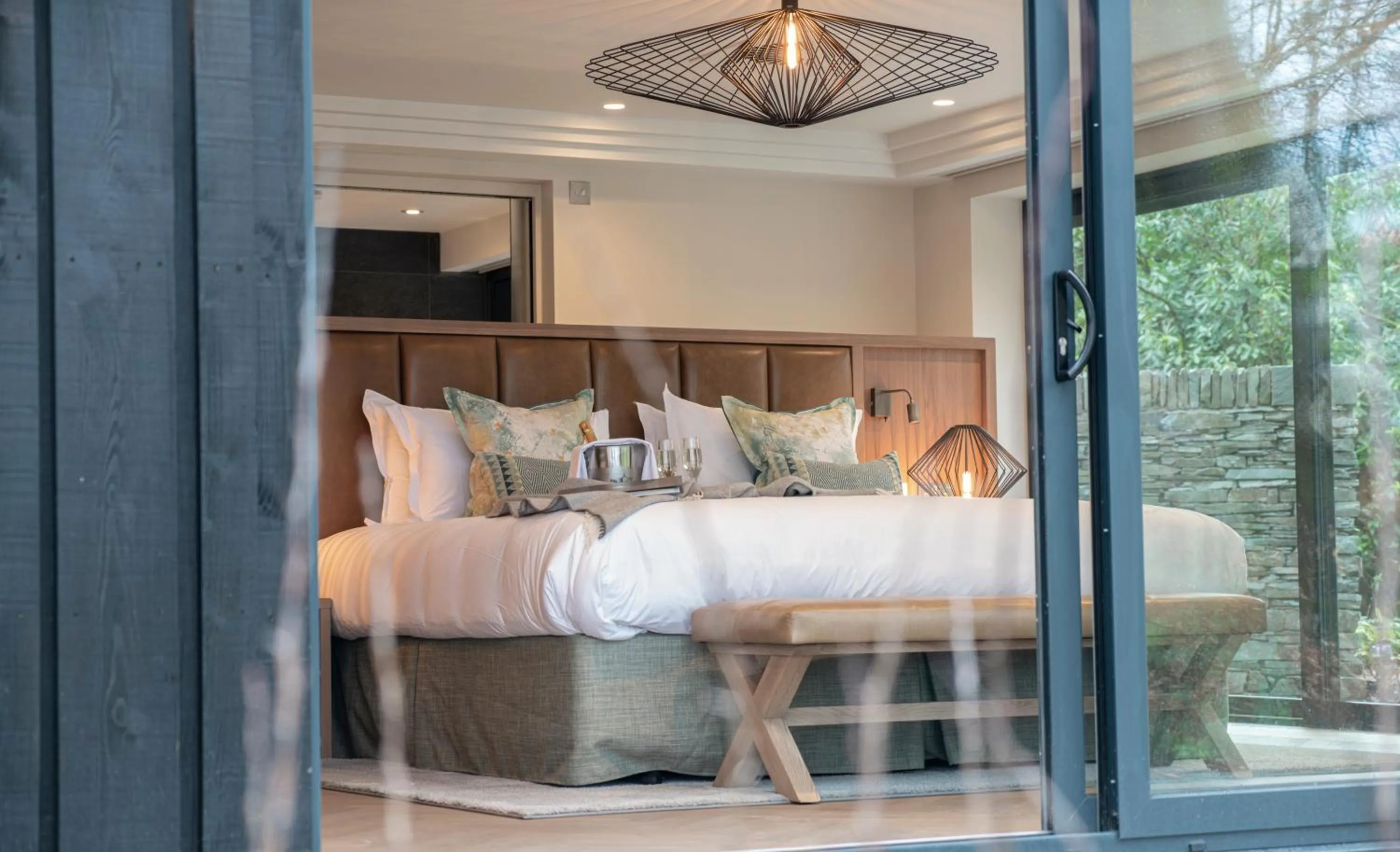 Bed in Storrs Hall Hotel on the shore of Lake Windermere