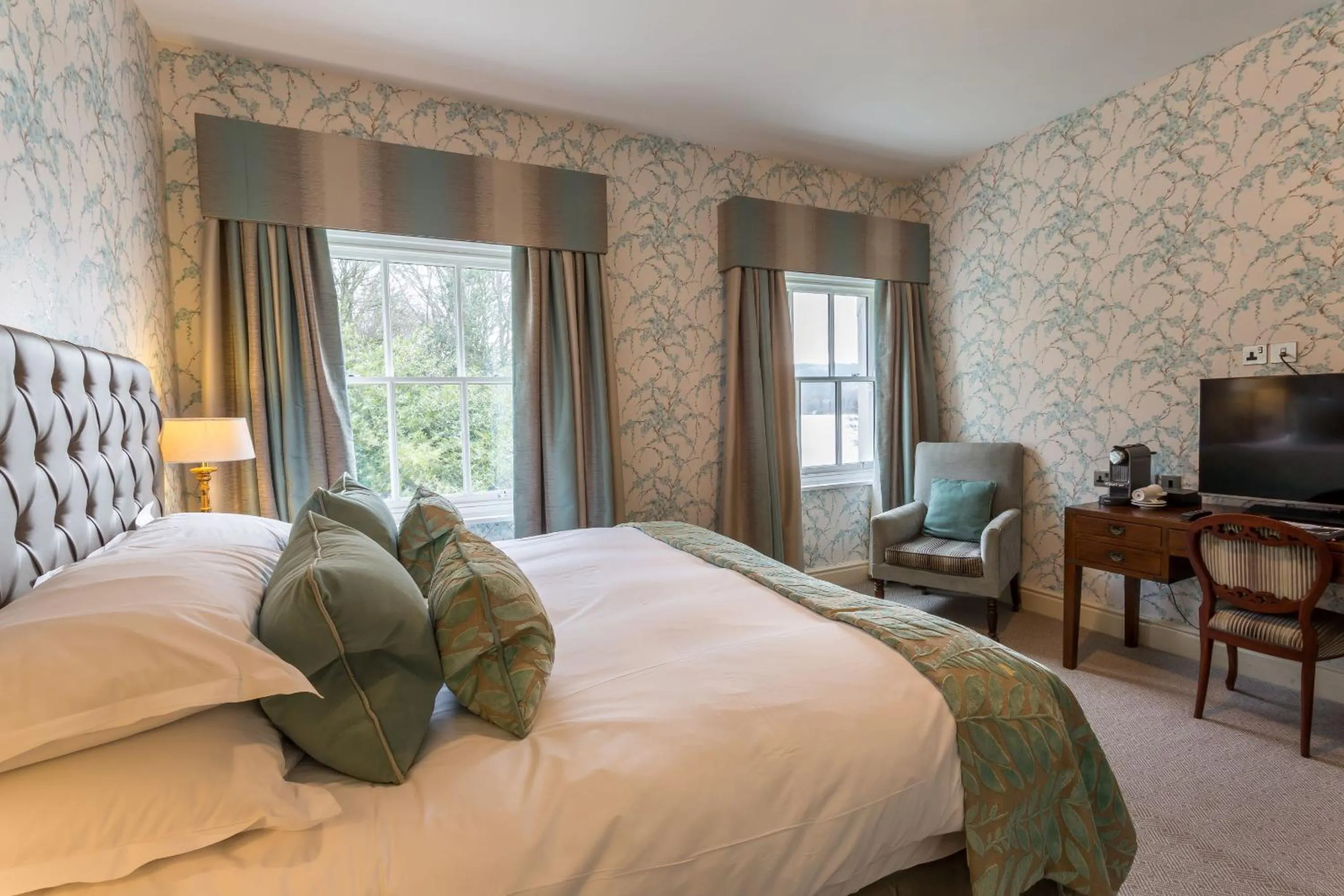 Bed in Storrs Hall Hotel on the shore of Lake Windermere