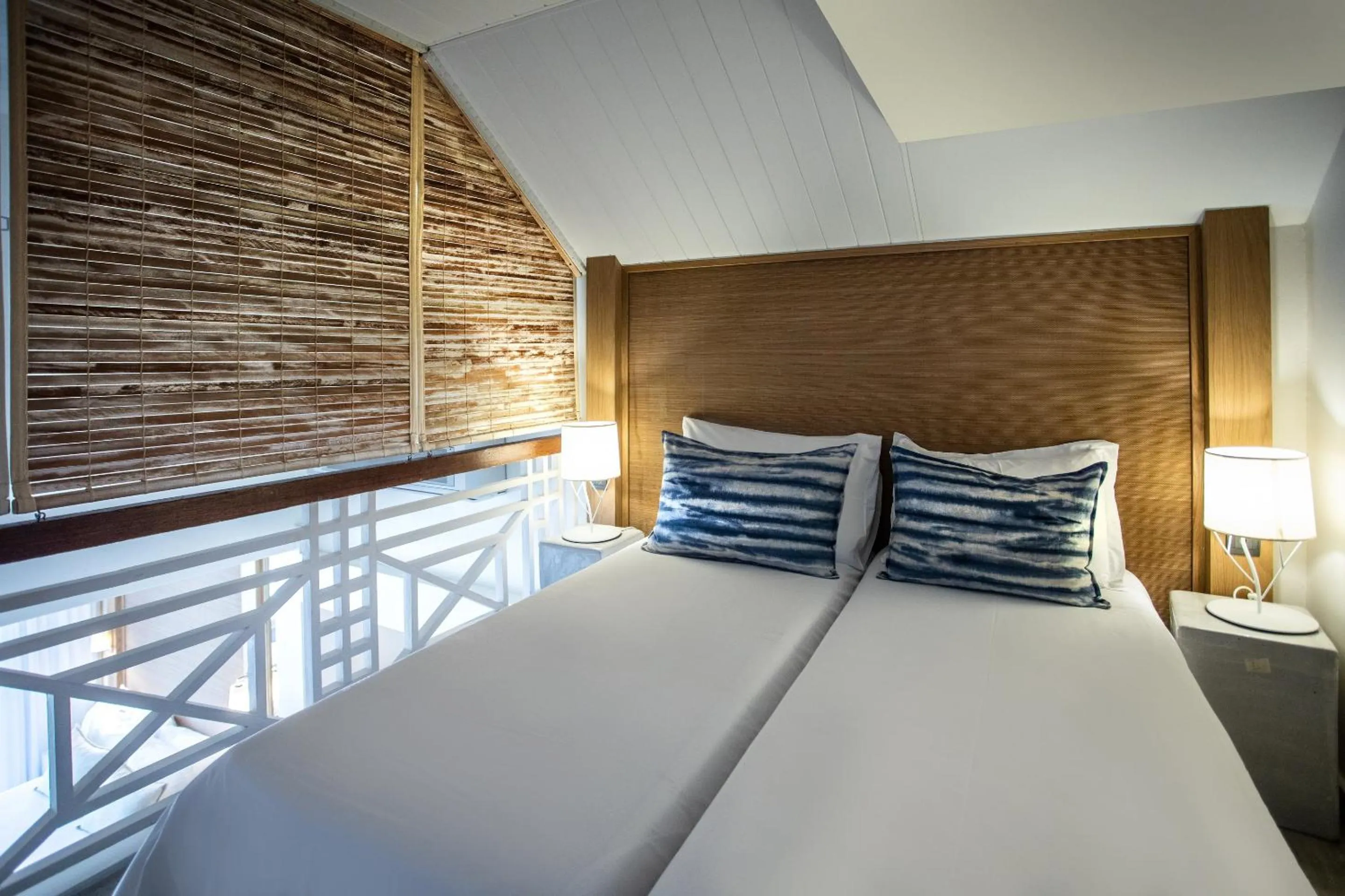 children, Bed in Canonnier Beachcomber Golf Resort & Spa