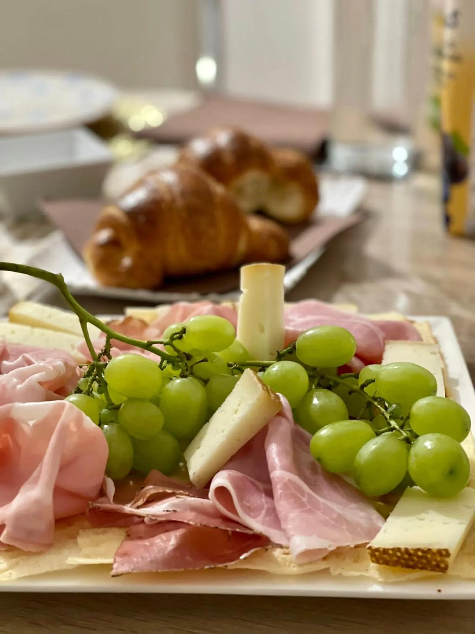 Breakfast in Montellinos Suite Tortora