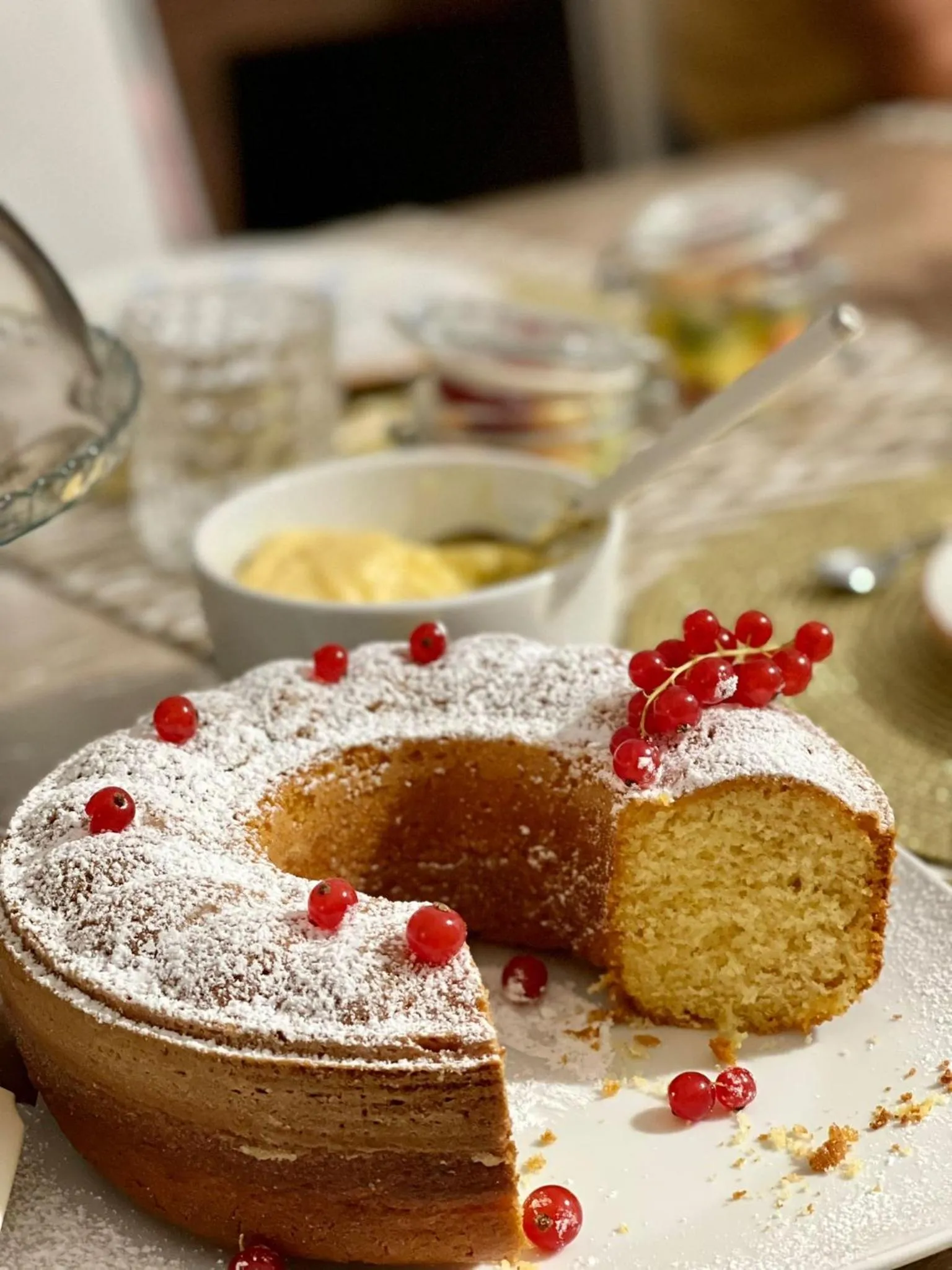 Food in Montellinos Suite Tortora