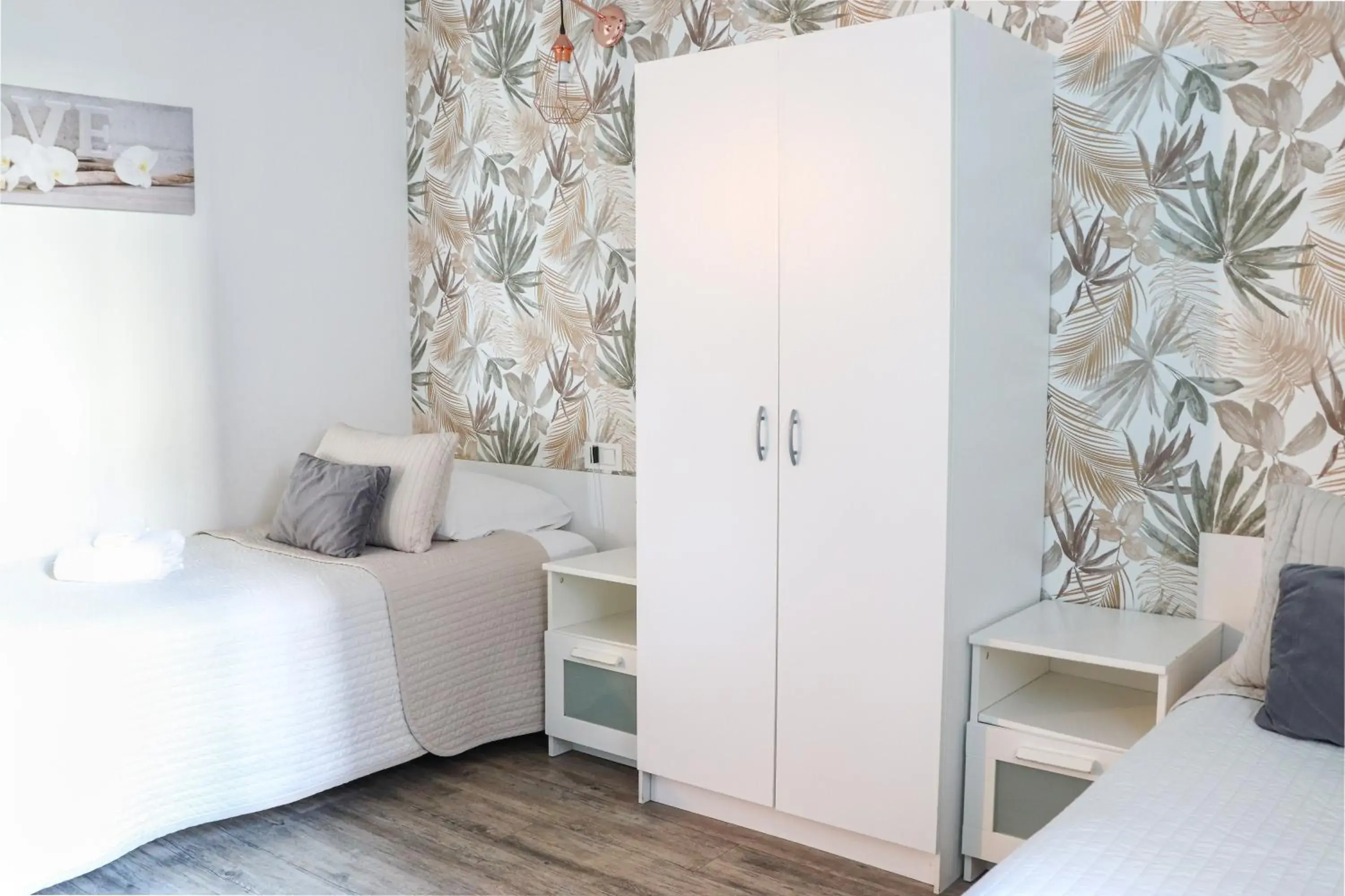 Twin Room in Hotel Abelia Twin Room in Hotel Abelia