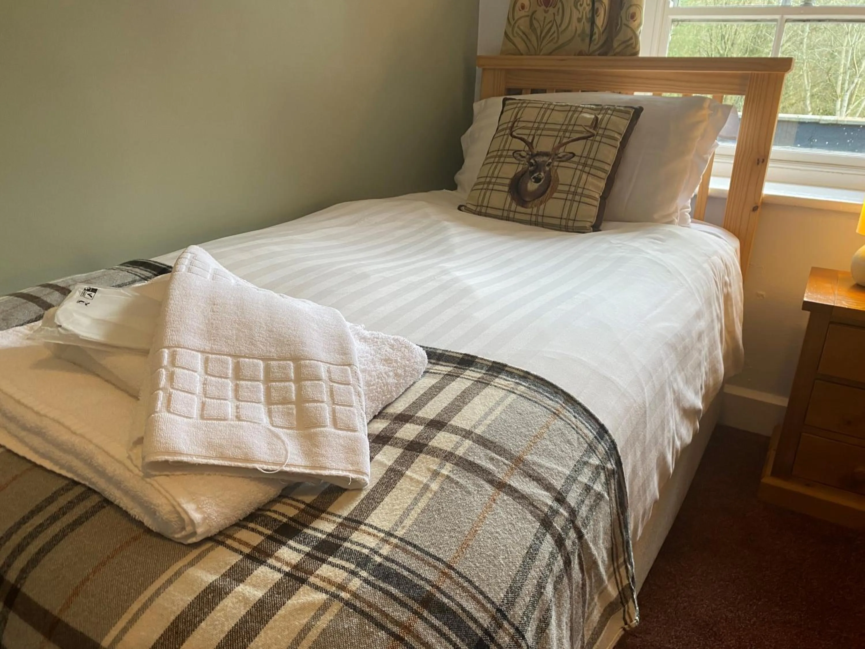 Bedroom, Bed in The Elks Head Inn