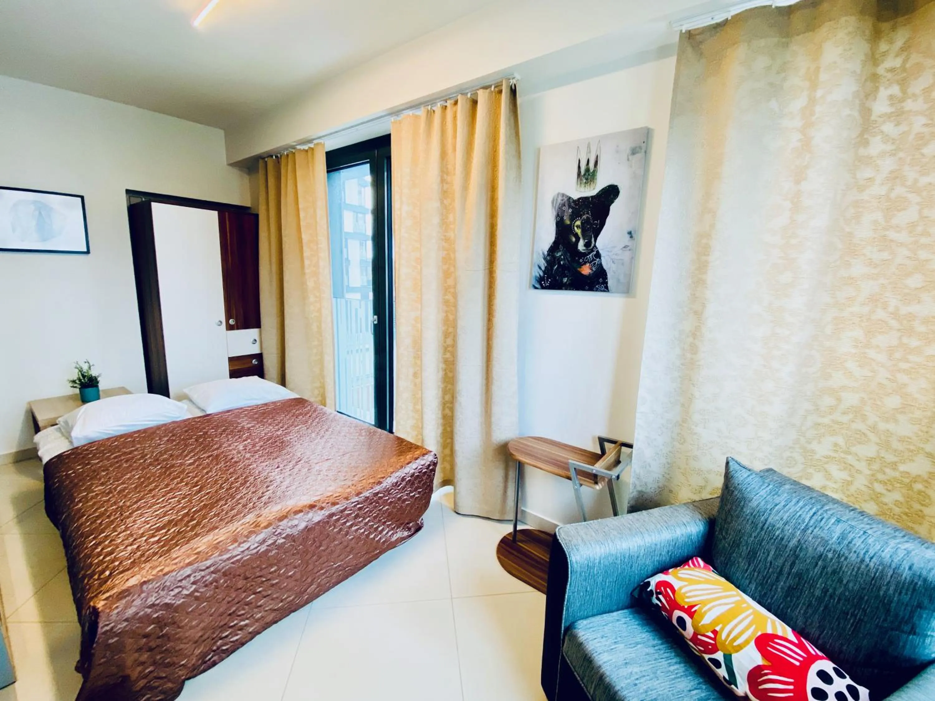 Bedroom, Bed in ART Garden Towers Prague