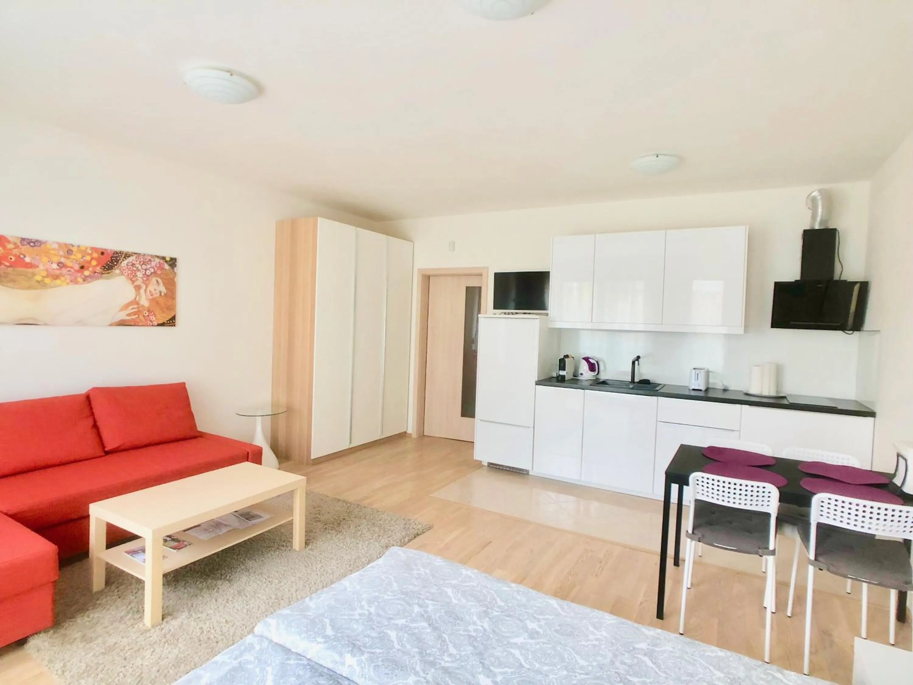 TV and multimedia in ART Garden Towers Prague