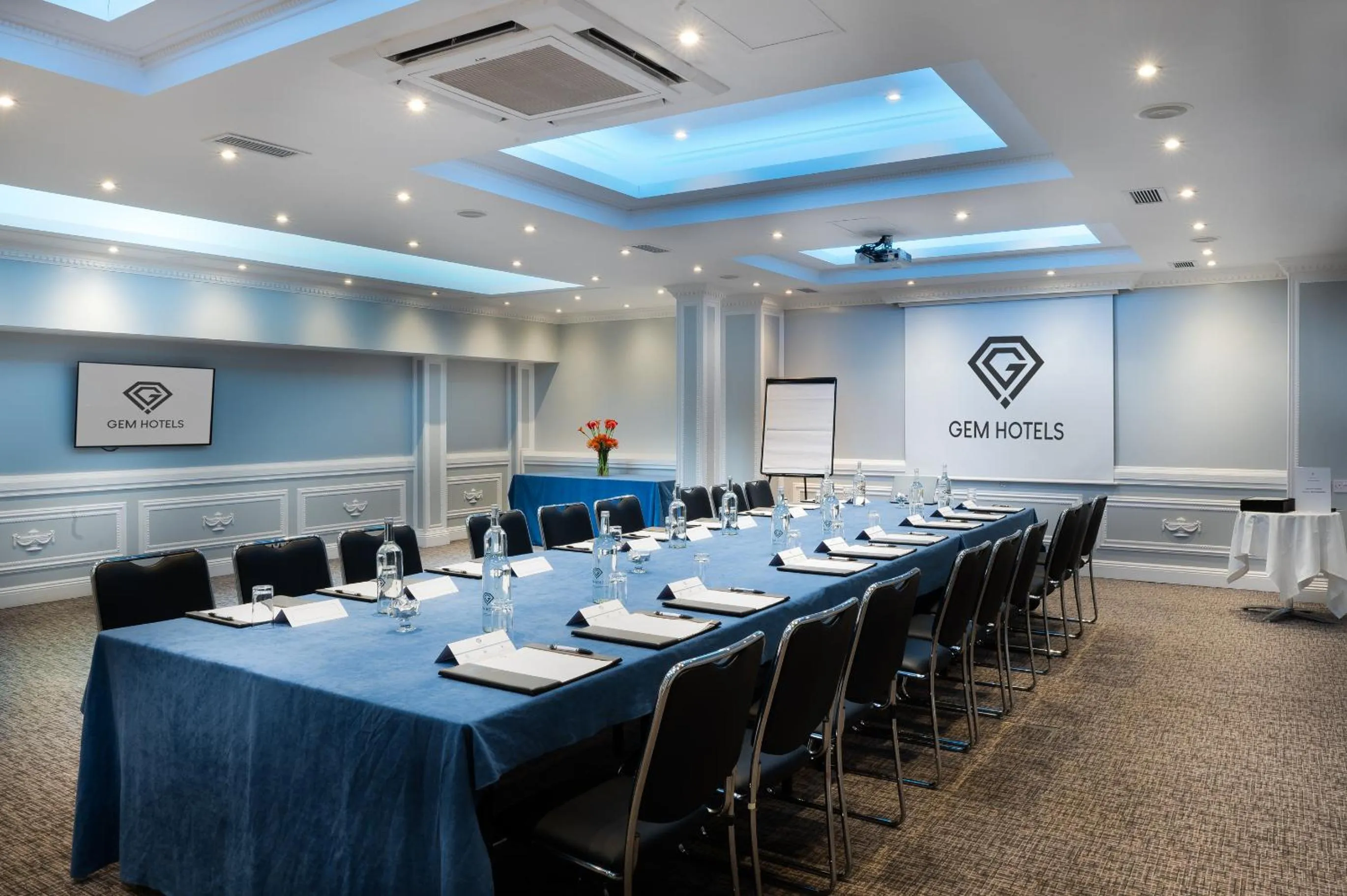Meeting/conference room in Gem Fitzrovia Hotel