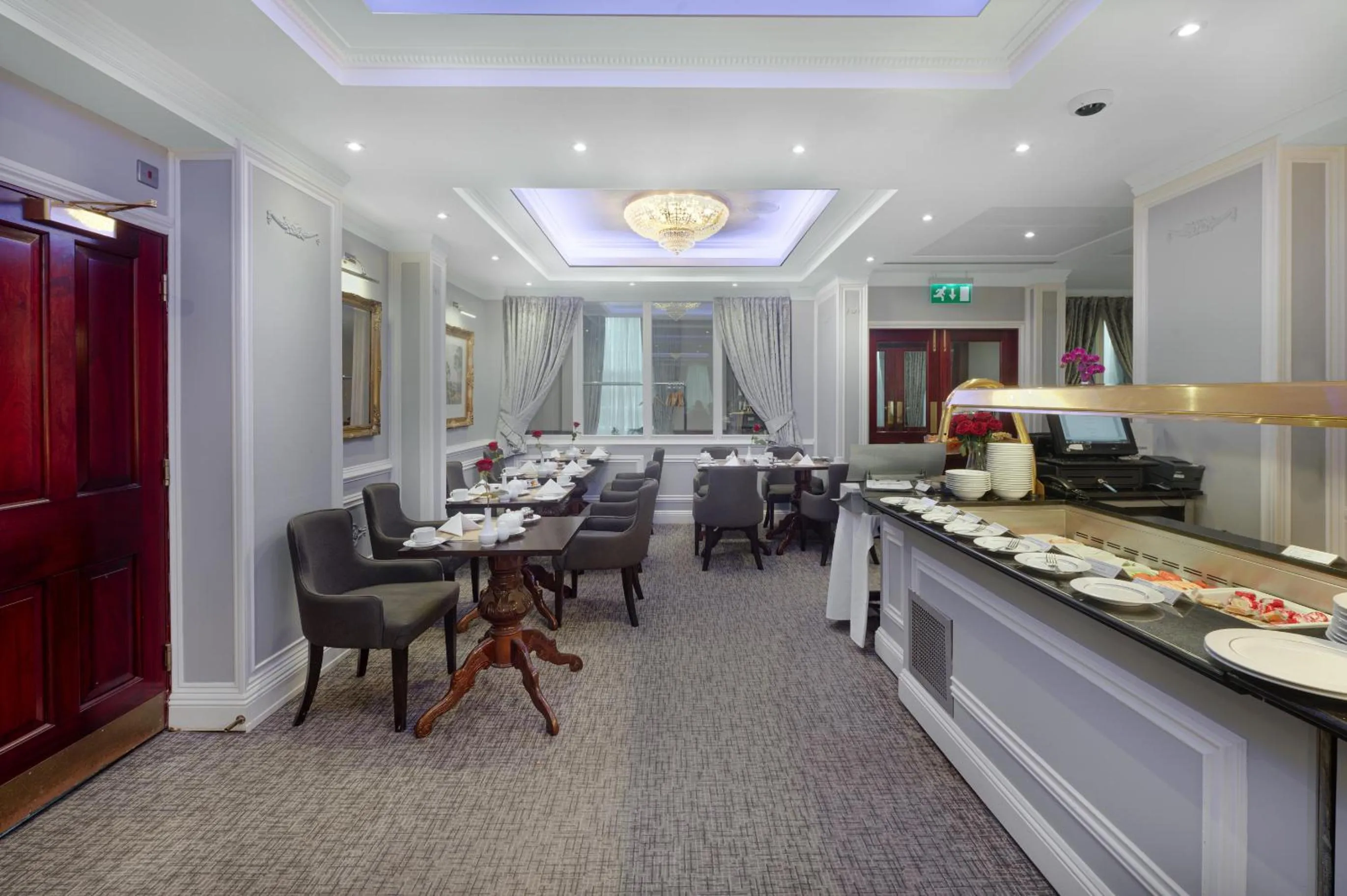 Restaurant/places to eat in Gem Fitzrovia Hotel