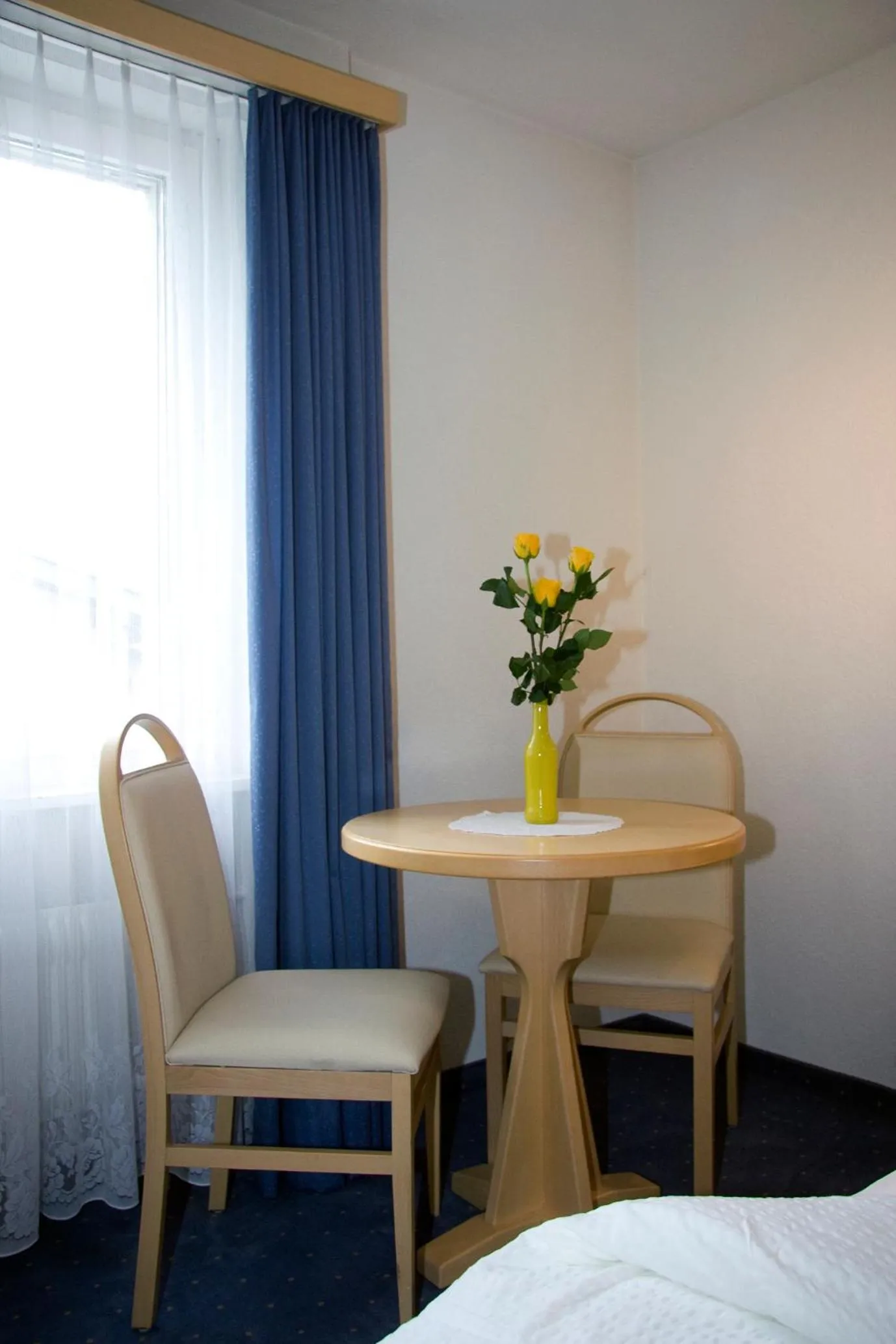 Other, Bed in Hotel Alpha