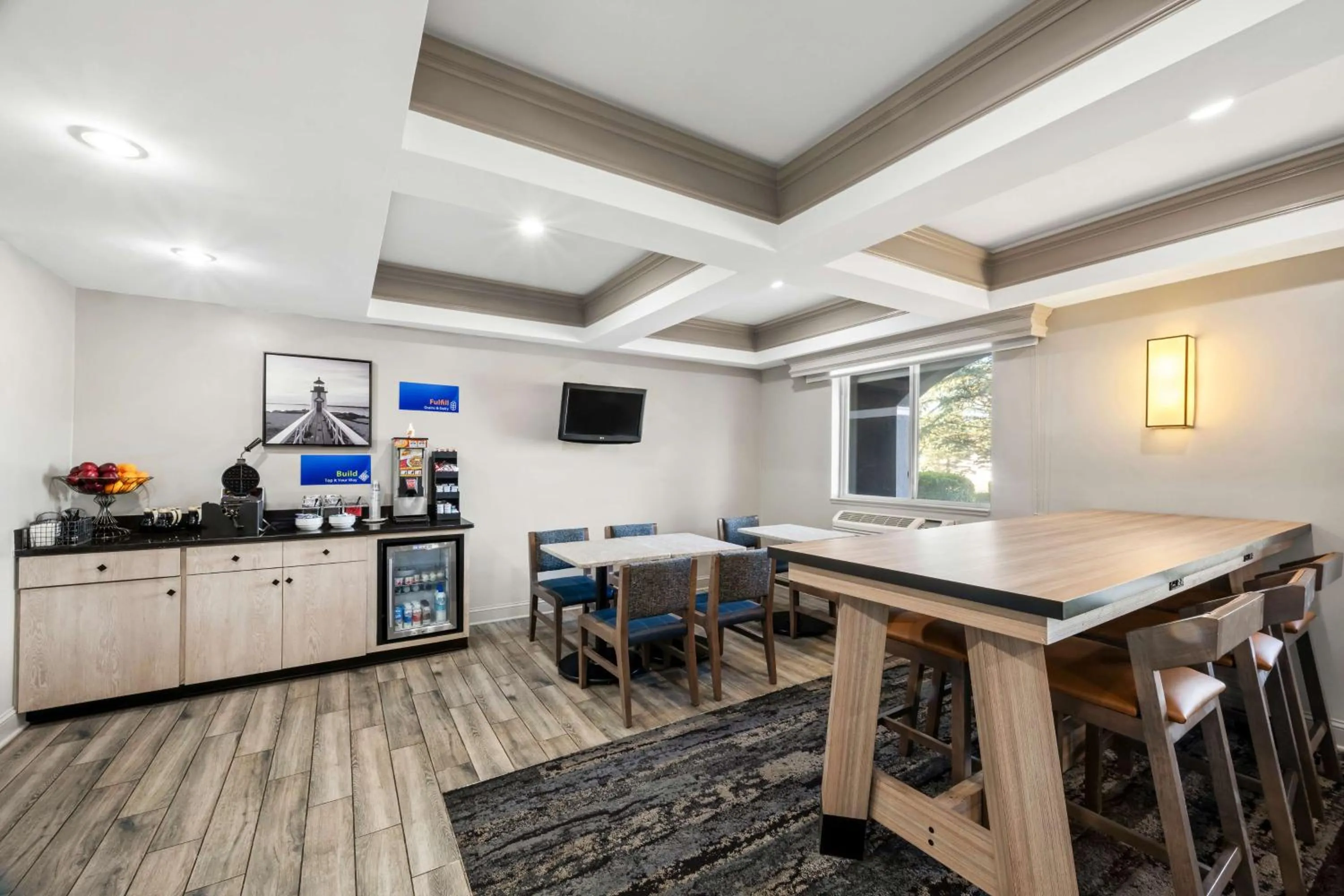 Breakfast in Best Western Dartmouth-New Bedford