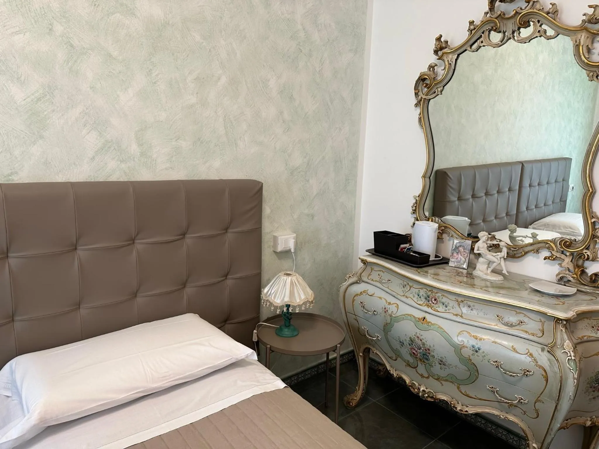 Bedroom, Bed in Hotel Villa Maria