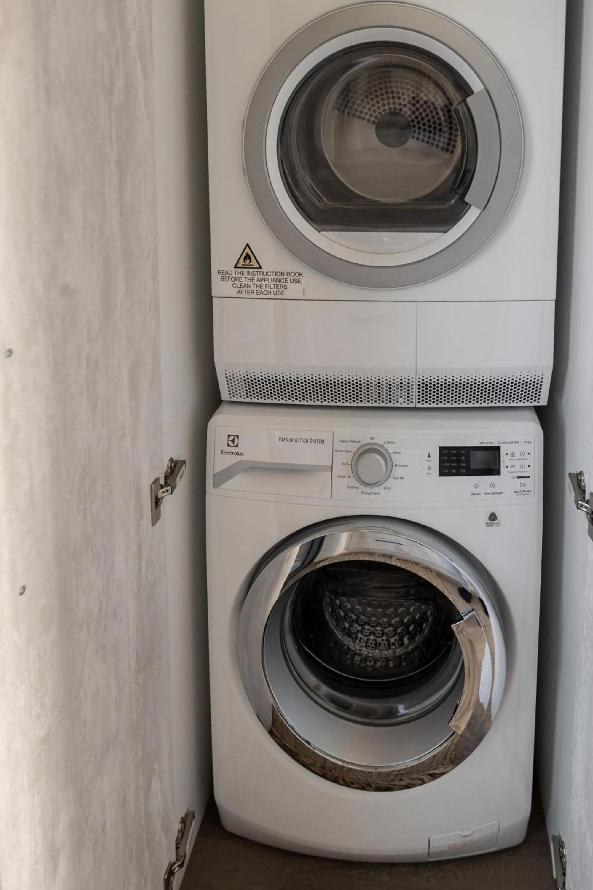 laundry in Glenburn Coastal Retreat