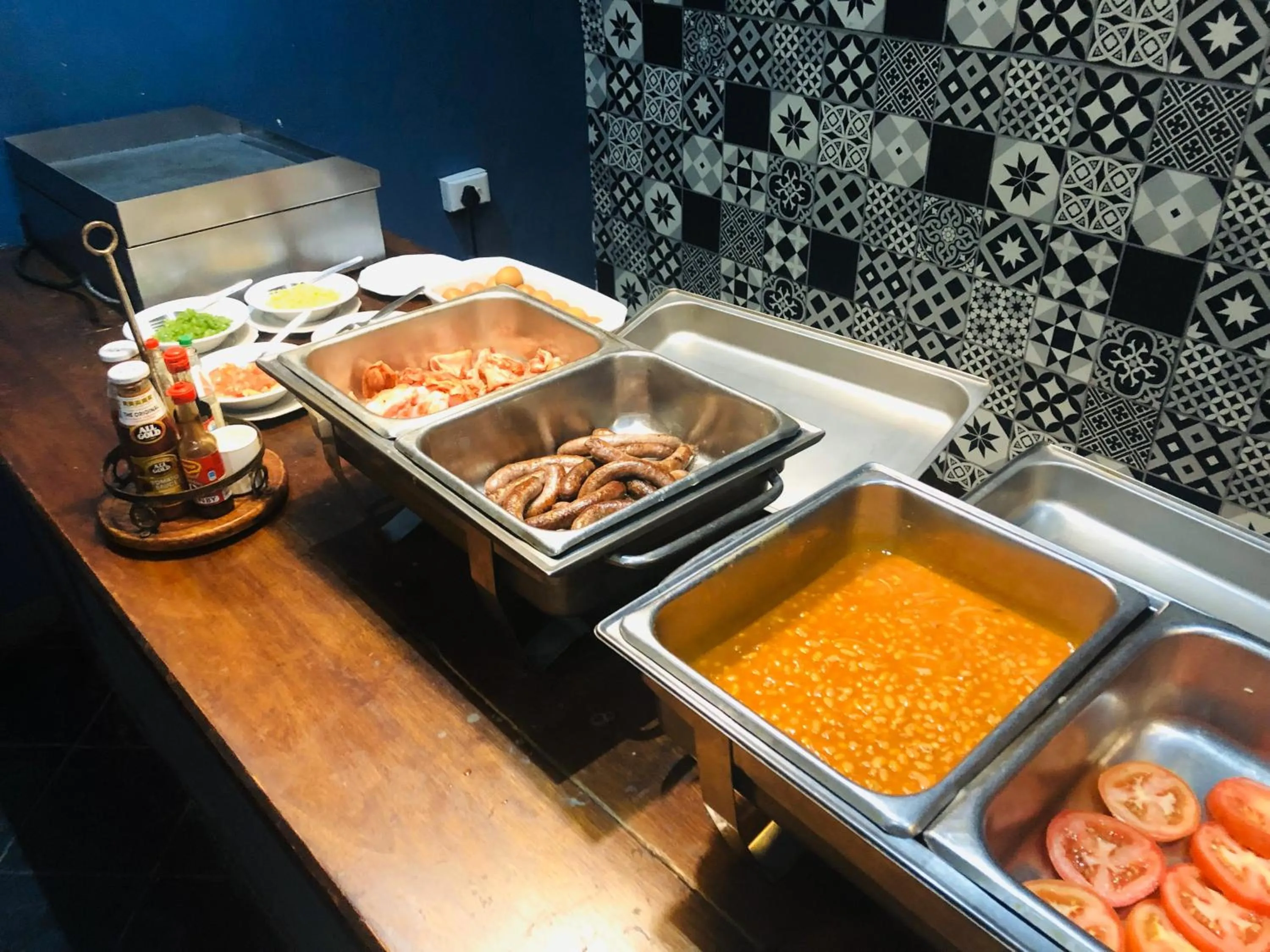 Breakfast in Elephant Springs