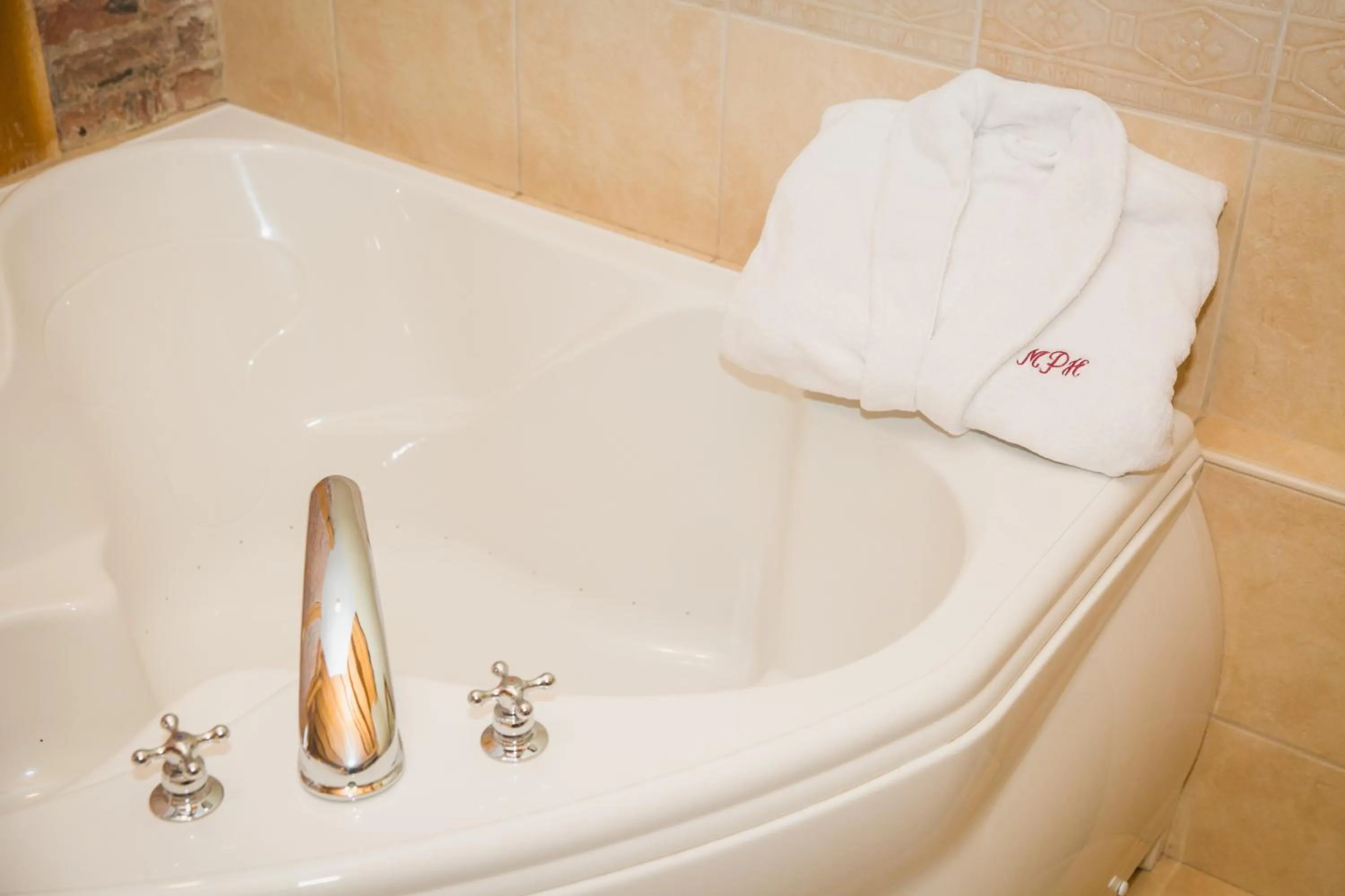 Bathroom in Murray Premises Hotel