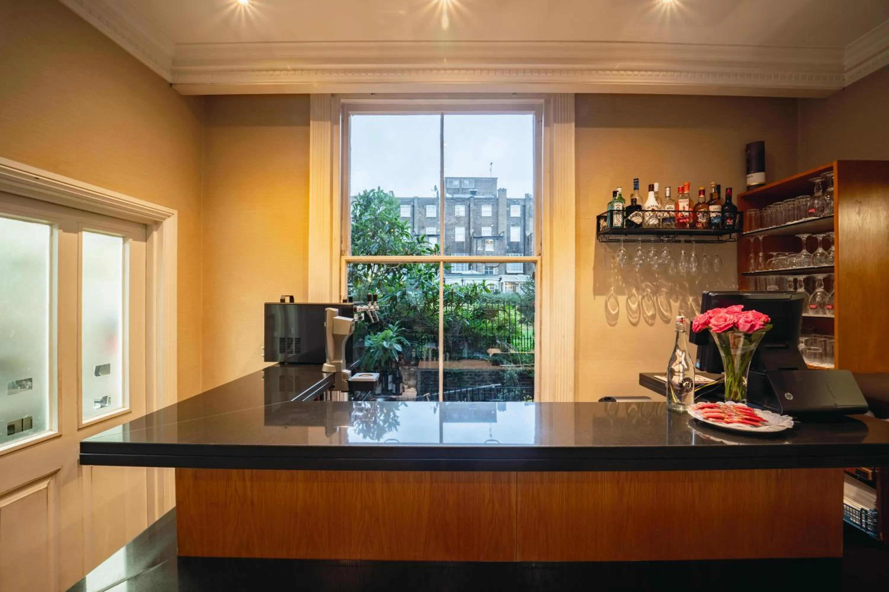 Coffee/tea facilities in Grange Beauchamp Hotel