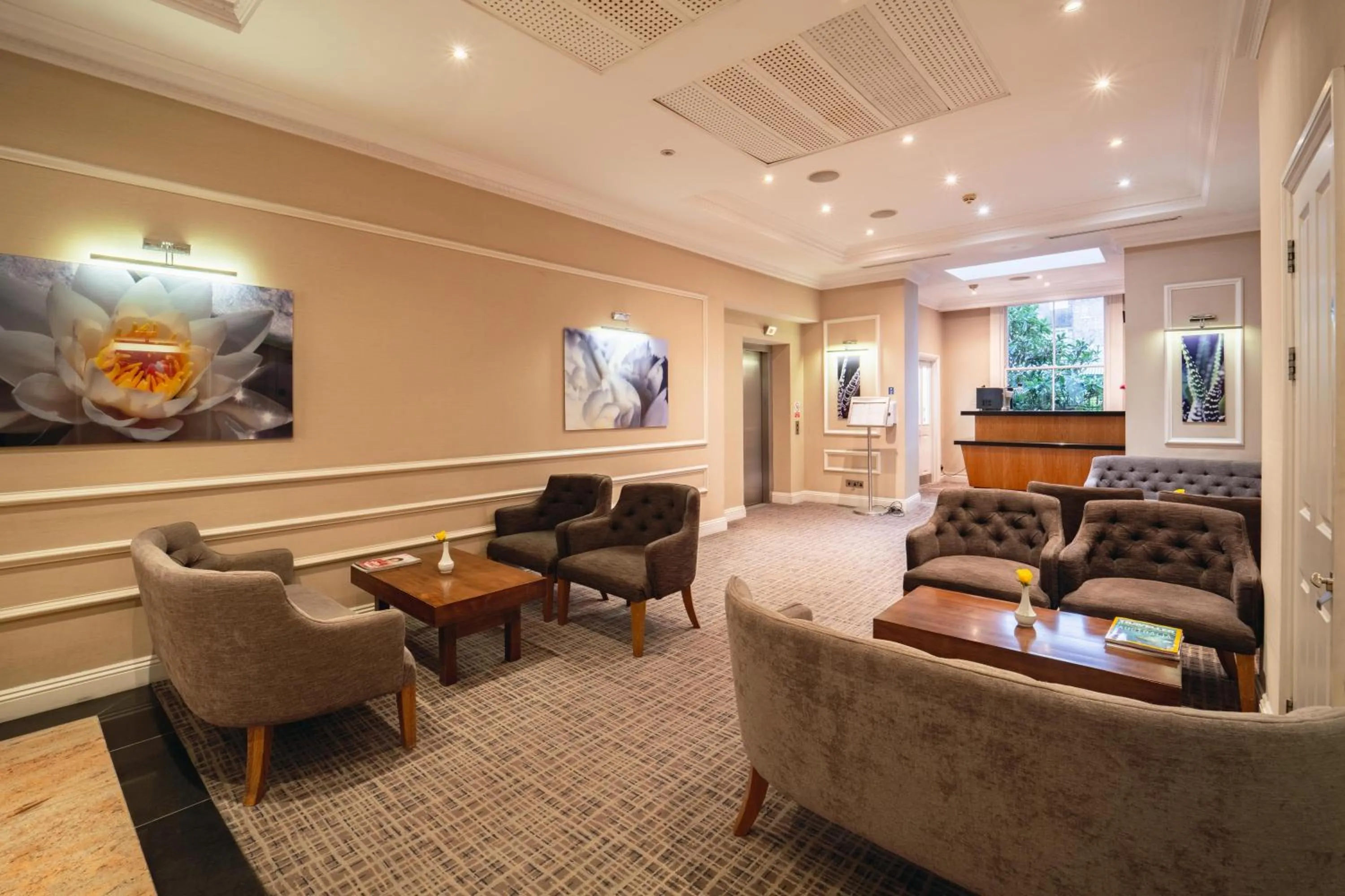 Lobby or reception in Grange Beauchamp Hotel