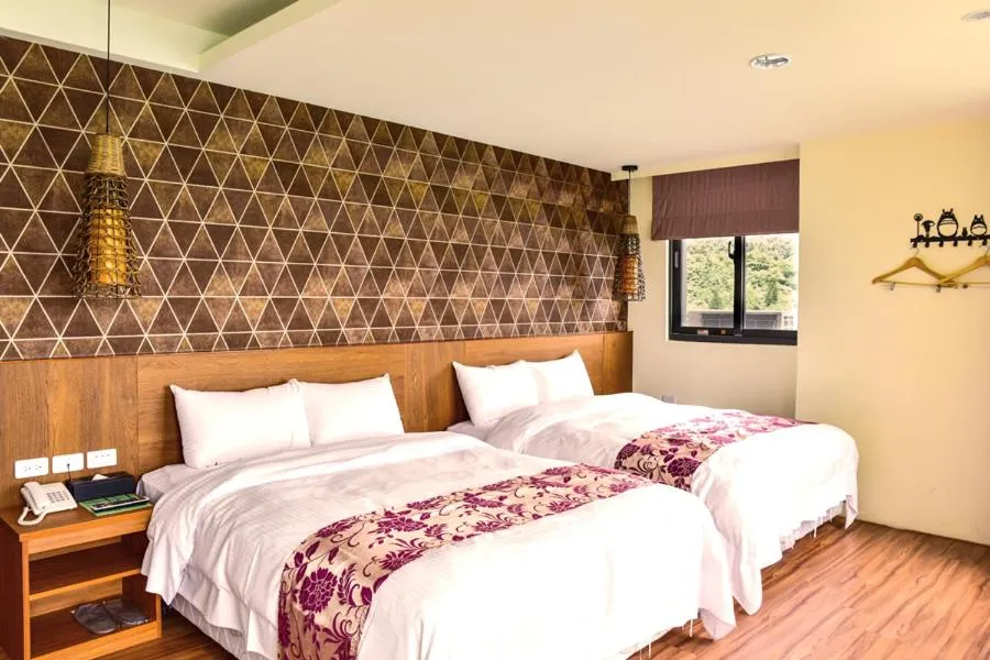 Bed in Miracolo View Hotel