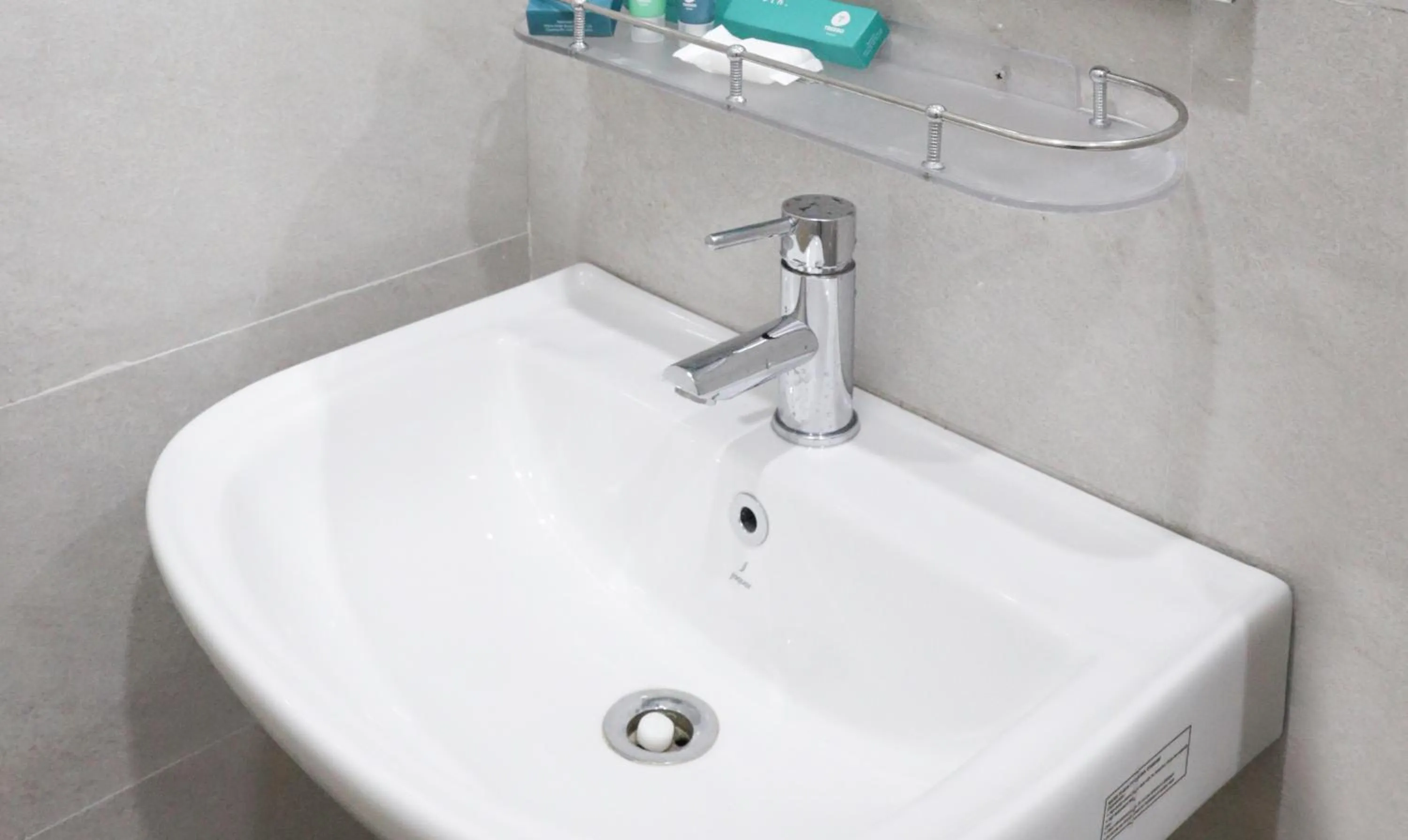 Bathroom in Itsy Hotels Kamron