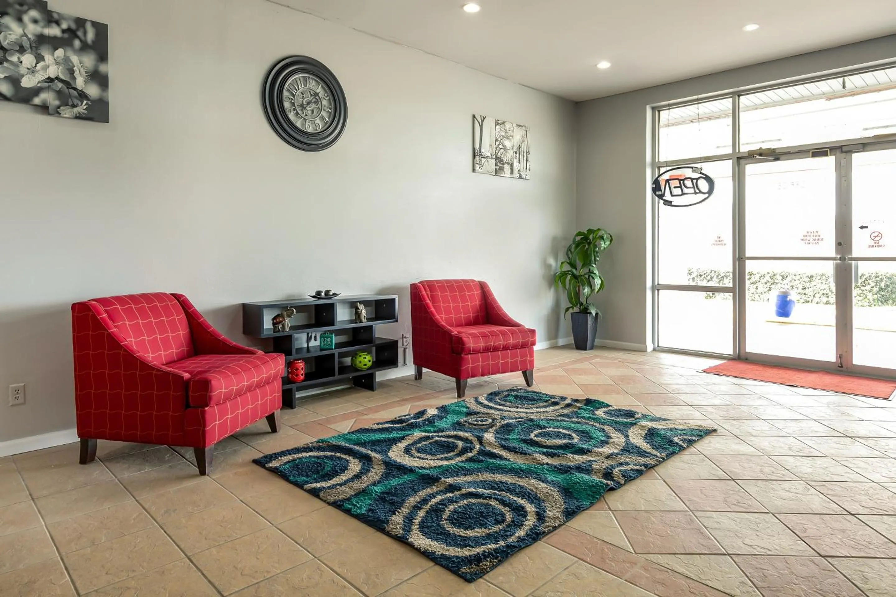Lobby or reception in OYO Hotel Jennings Near Crowley, LA I-10