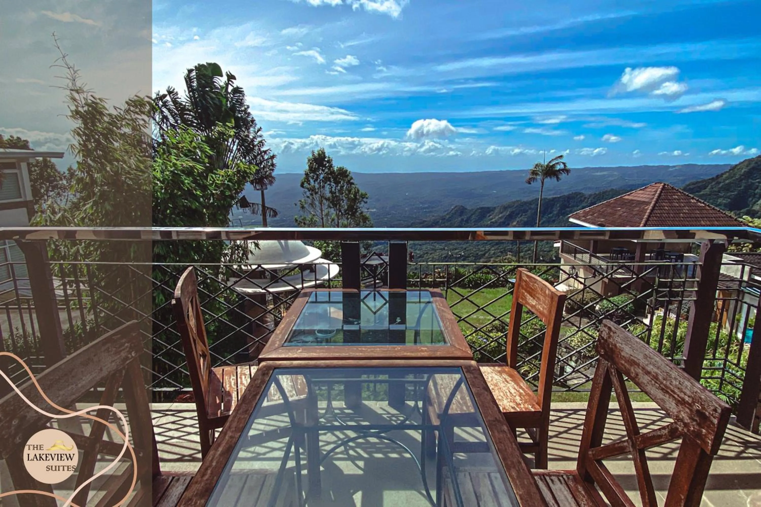 Restaurant/places to eat in The Lakeview Suites