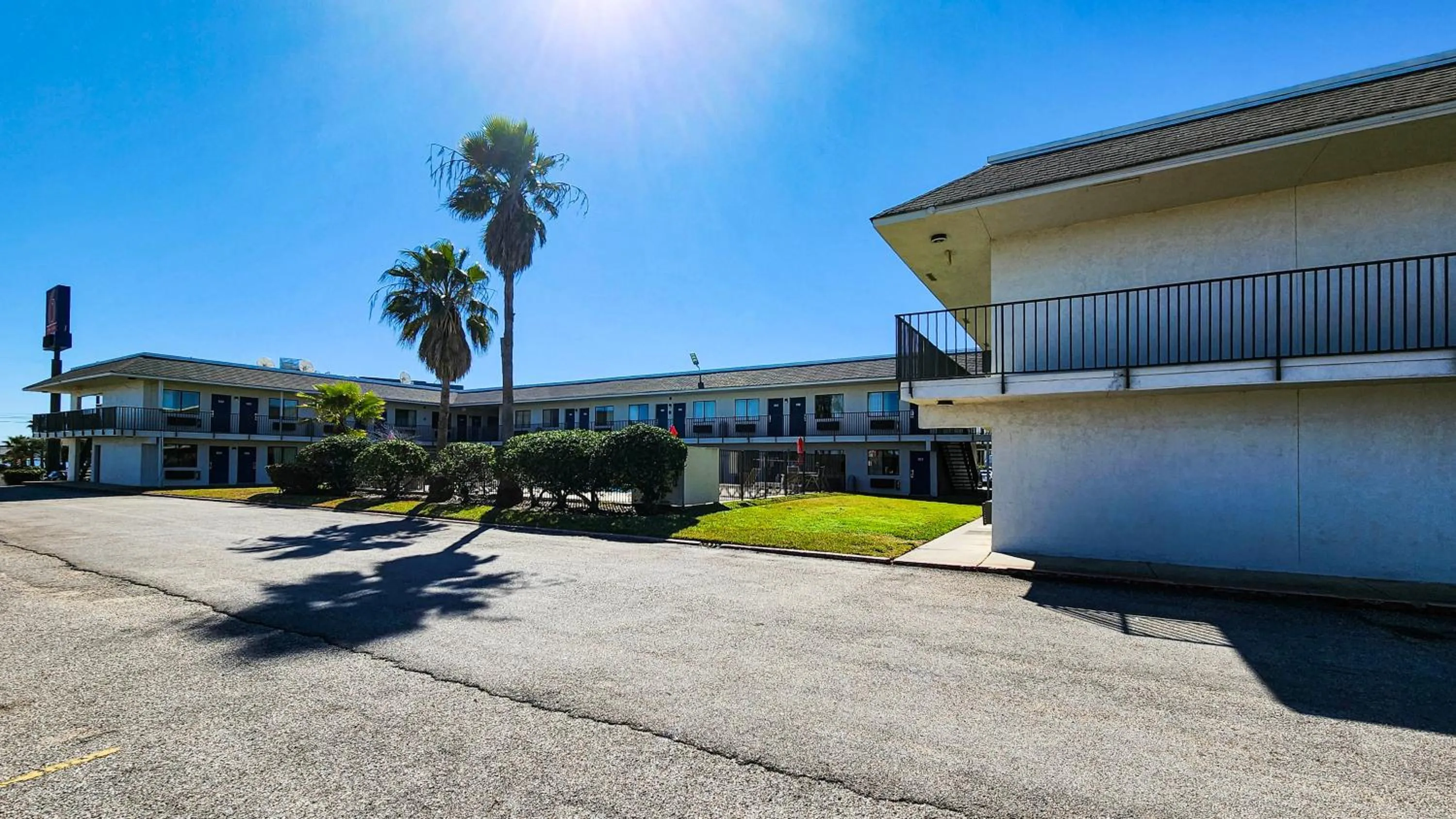 Facade/entrance in Motel 6-Galveston, TX