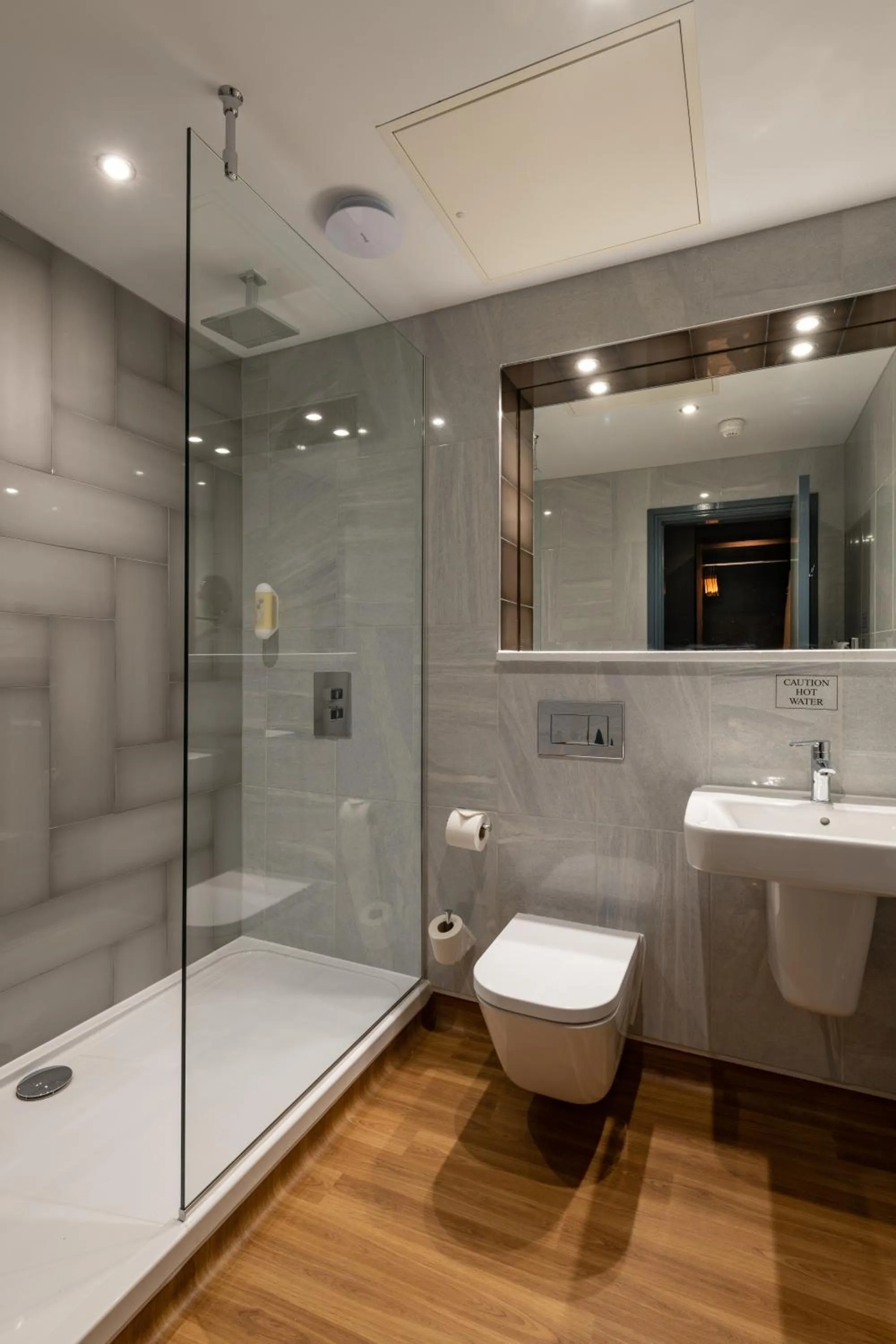 The Old Borough Hotel - Wetherspoon