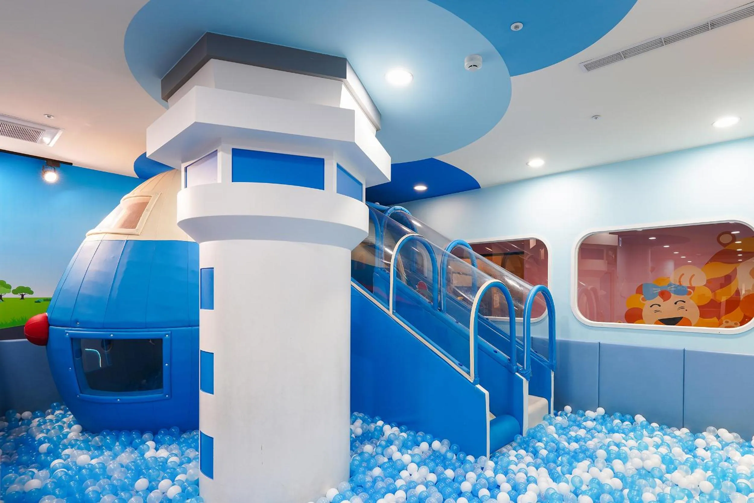 Holiday Garden Hotel SKM Park