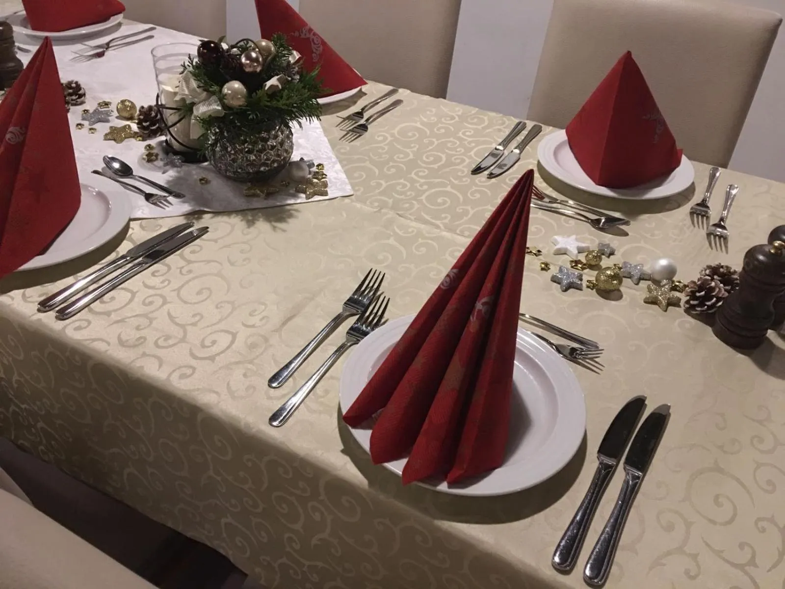 Restaurant/places to eat in Tüxen Hotel & Restaurant