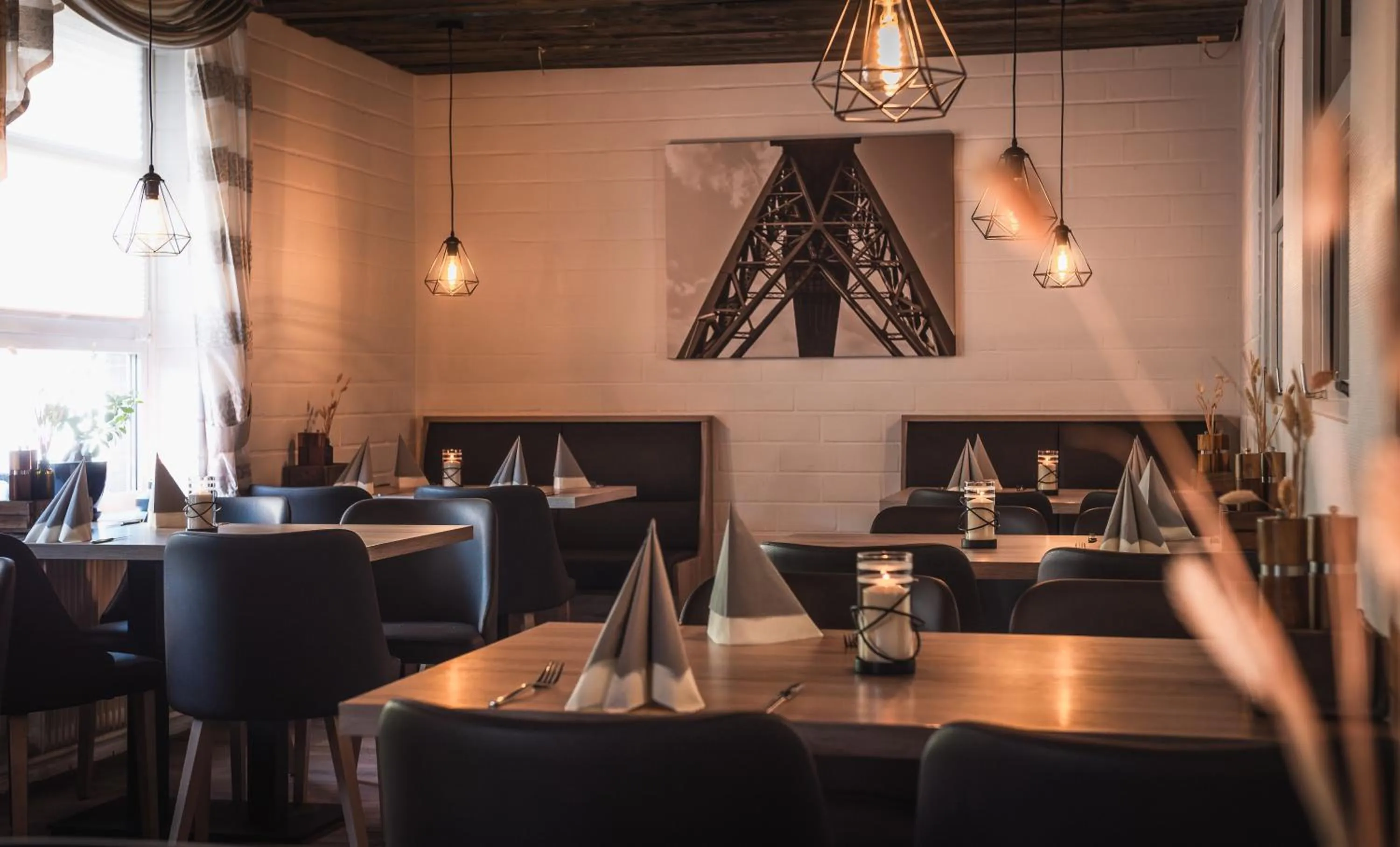 Restaurant/places to eat in Tüxen Hotel & Restaurant