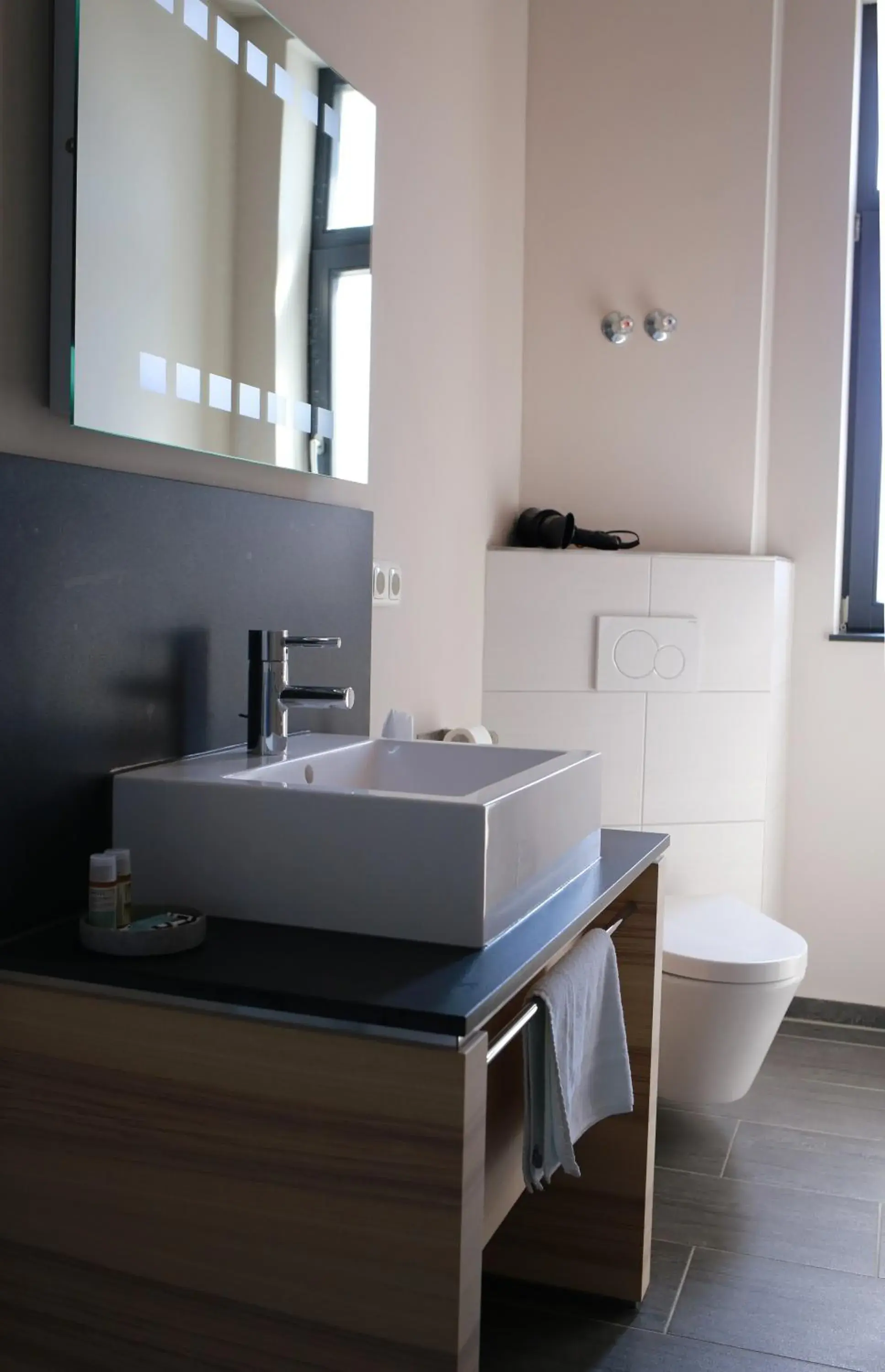 Standard Single Room in Hotel Stadthaus Standard Single Room in Hotel Stadthaus