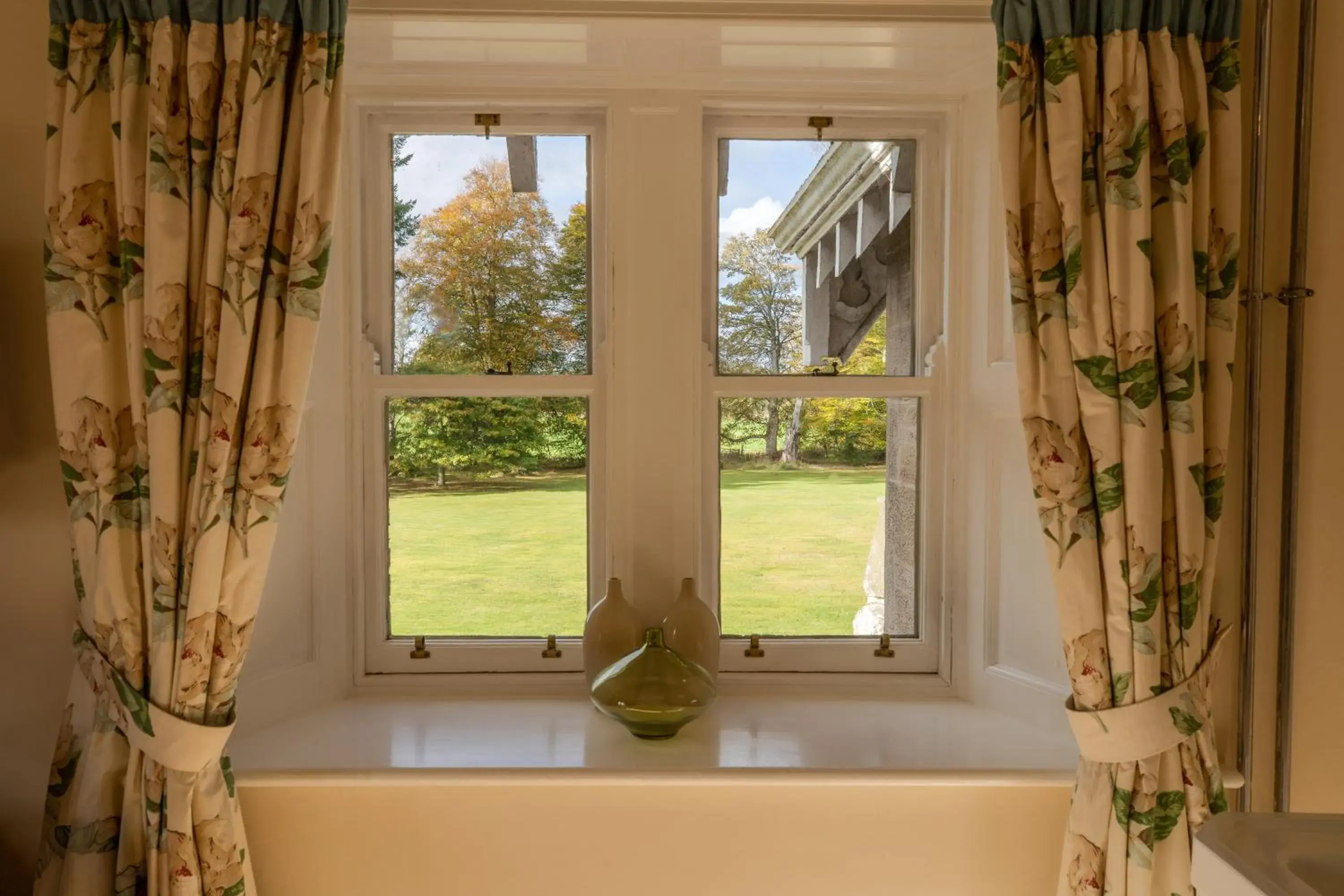 Classic Twin Room - Main Building in Ballathie House Hotel Classic Twin Room - Main Building in Ballathie House Hotel